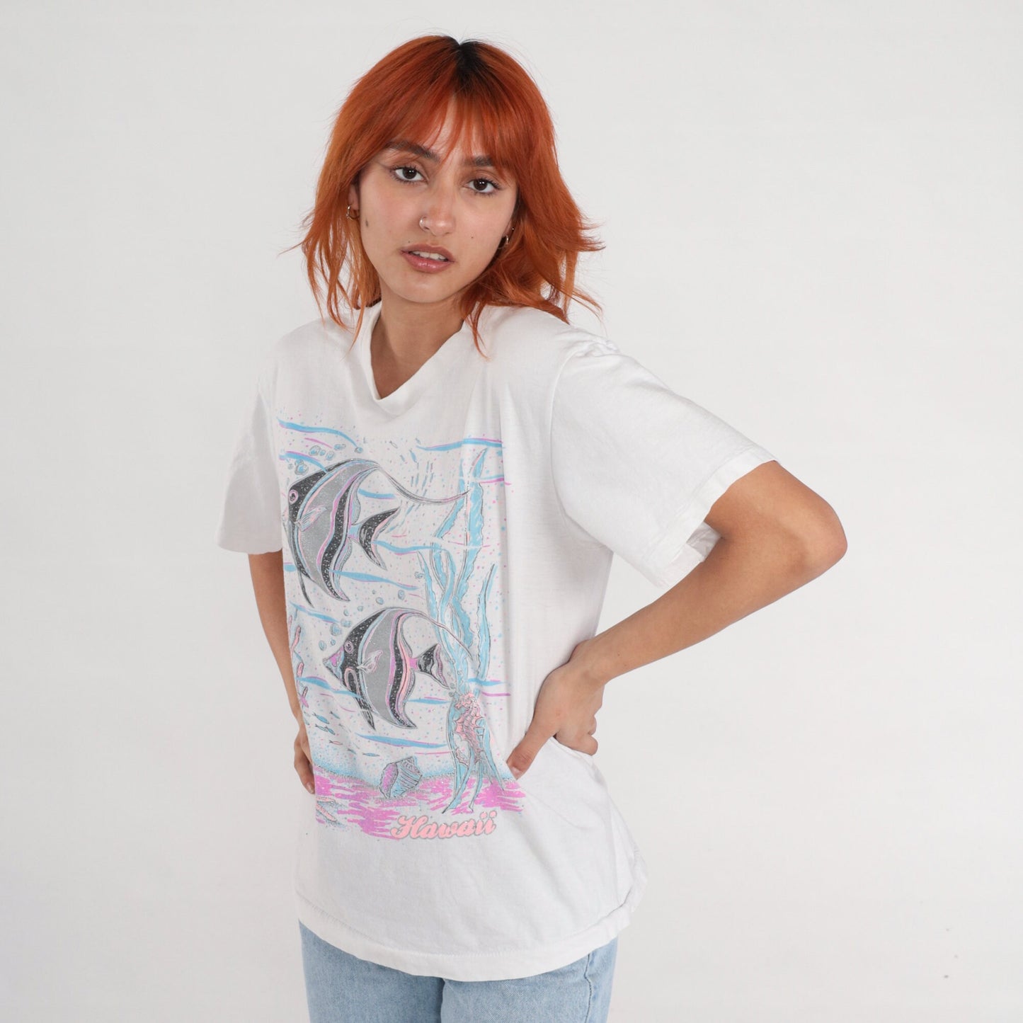 90s Hawaii Tropical Fish Graphic T-Shirt Silver Glitter Medium