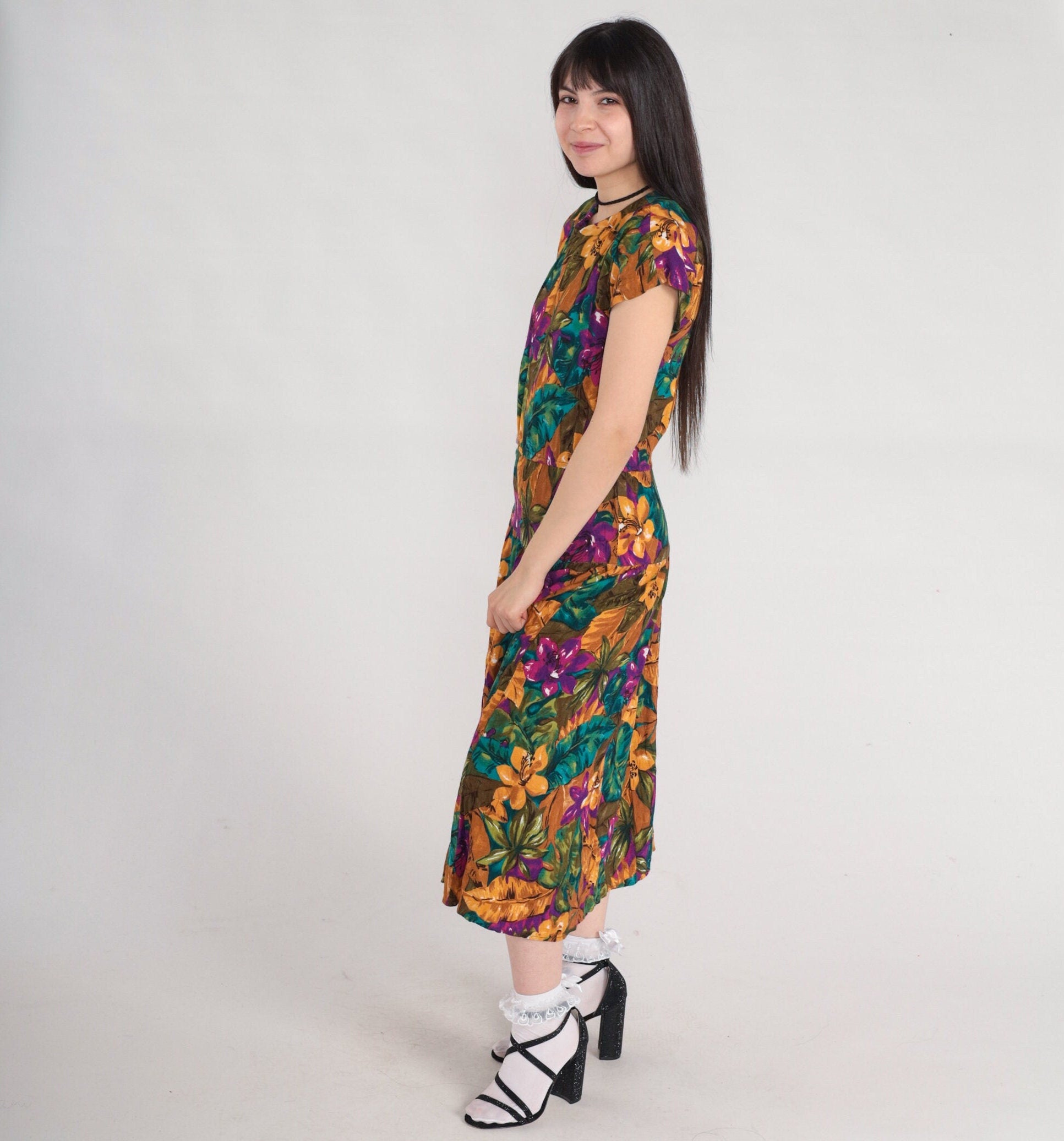 90s Tropical Floral Midi Dress Keyhole Back Short Sleeve Purple Green Yellow Medium 8