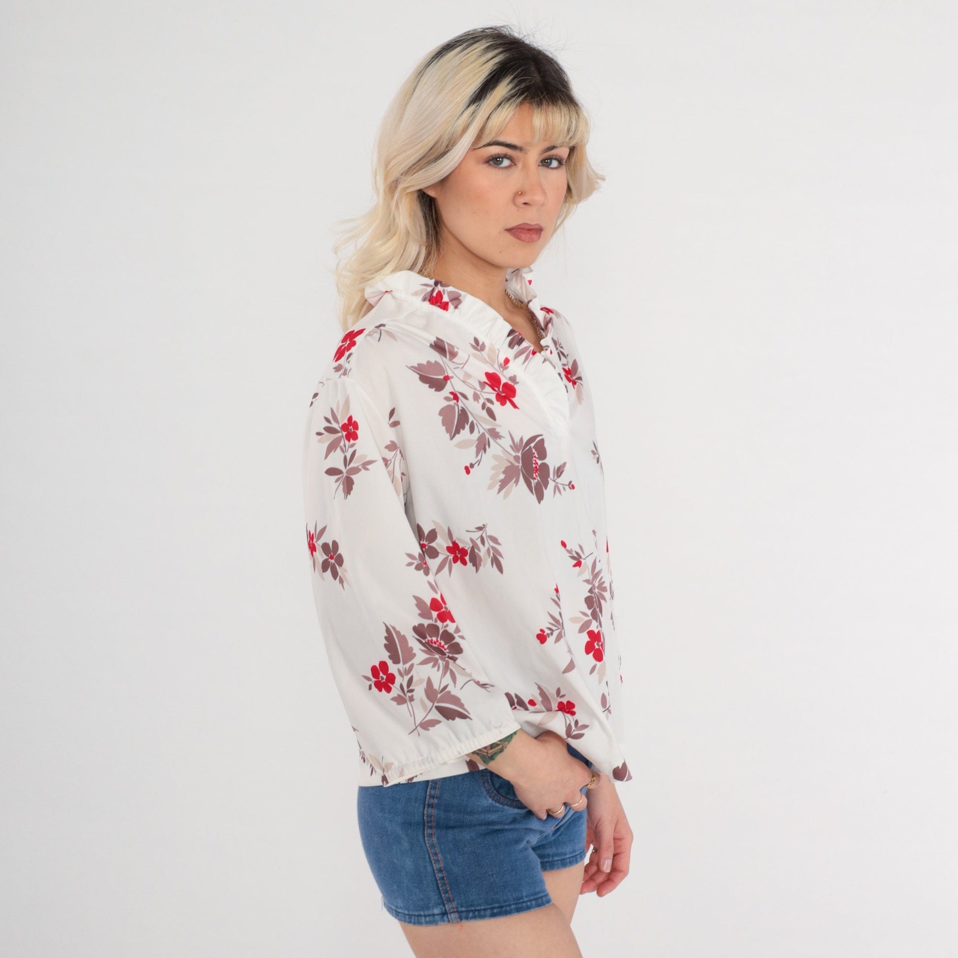 70s Floral Blouse Ruffle Neckline Long Sleeve White Rose Taupe Large