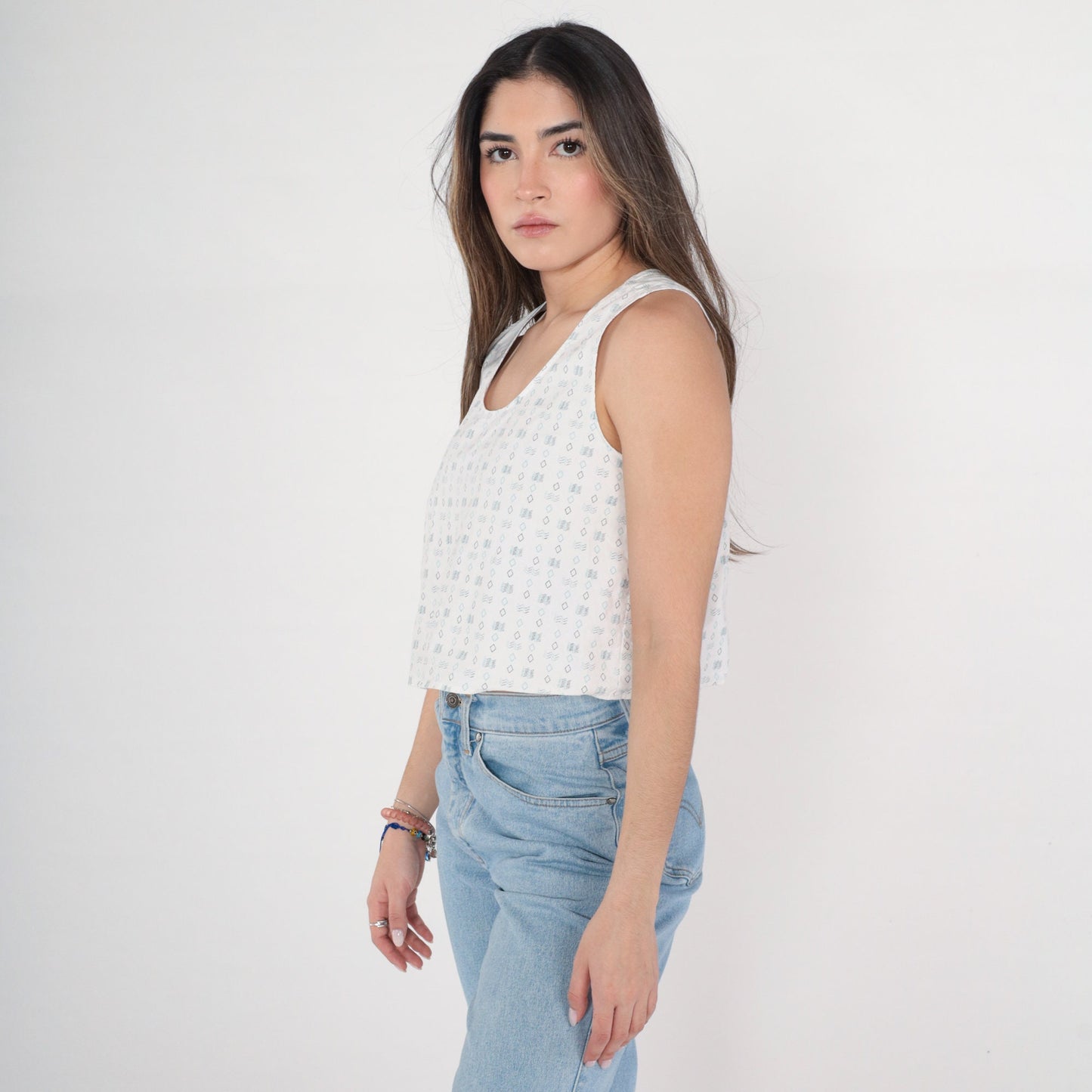 90s White Crop Tank Top Racerback Diamond Zigzag Print Small