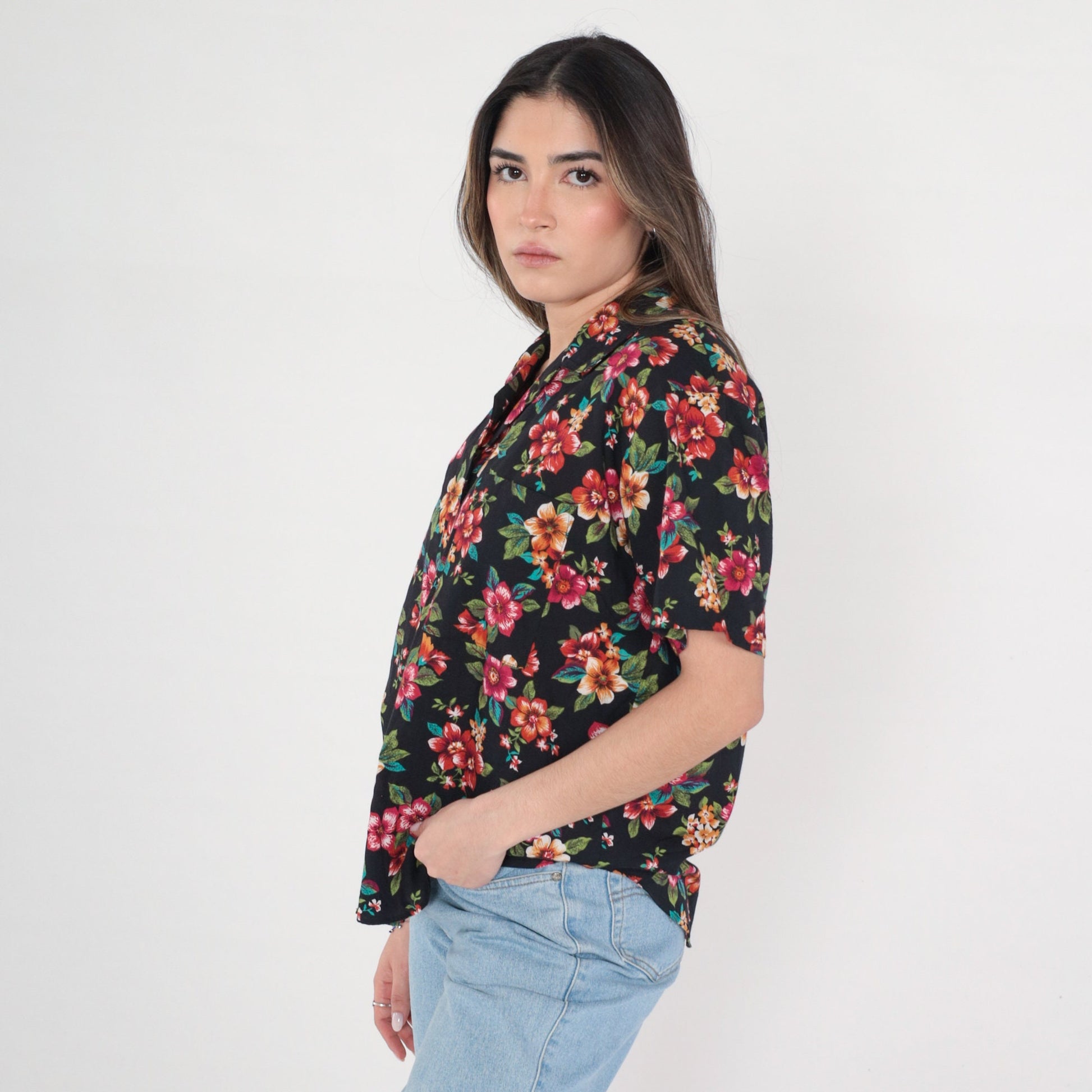 90s Black Tropical Floral Button-Up Shirt Short Sleeve Medium M