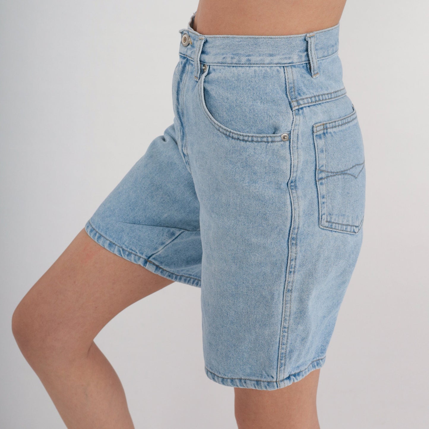 90s Bugle Boy High-Waisted Denim Shorts Blue Small