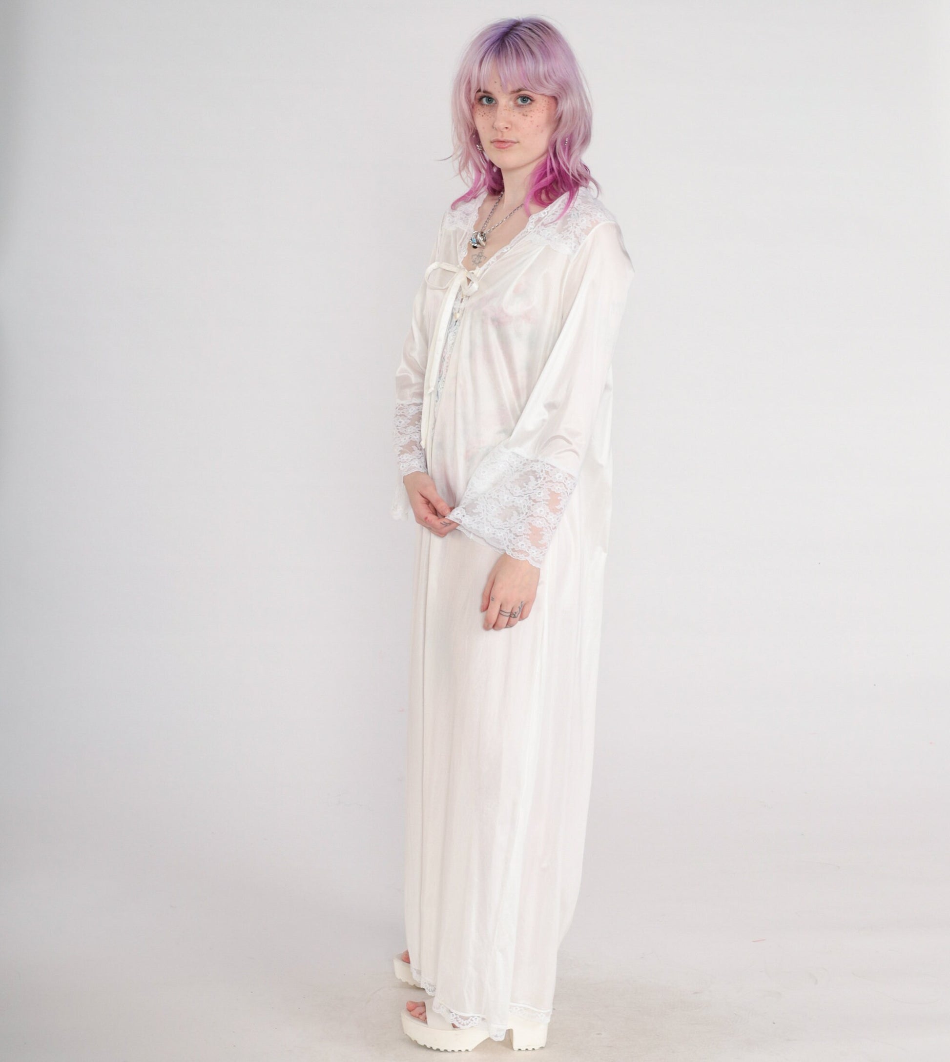 70s Gilead White Nylon Maxi Lingerie Robe Lace Trim Tie Front Small