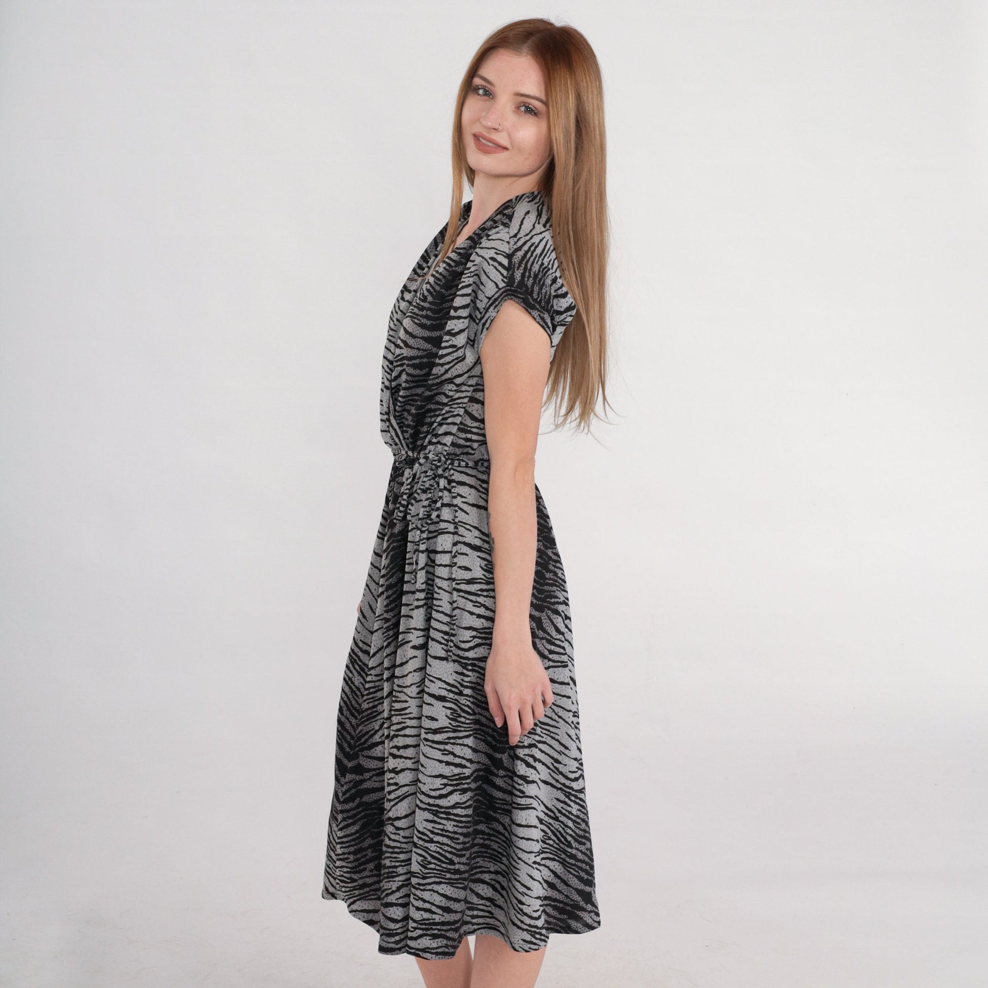 70s Tiger Print Midi Dress Grey Black Faux Wrap Cap Sleeve V Neck Small Medium