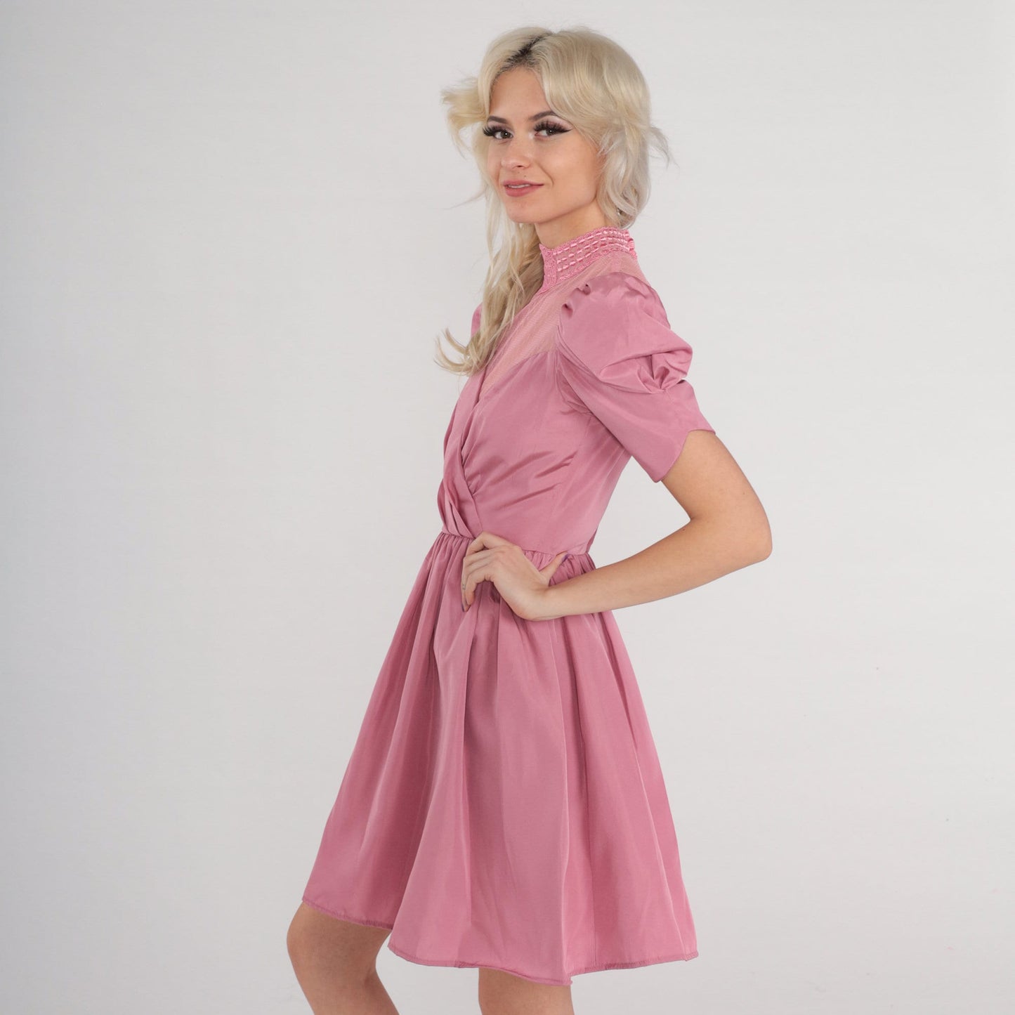 70s Pink Mini Dress Puff Sleeve Sweetheart Neckline Lace Illusion XXS