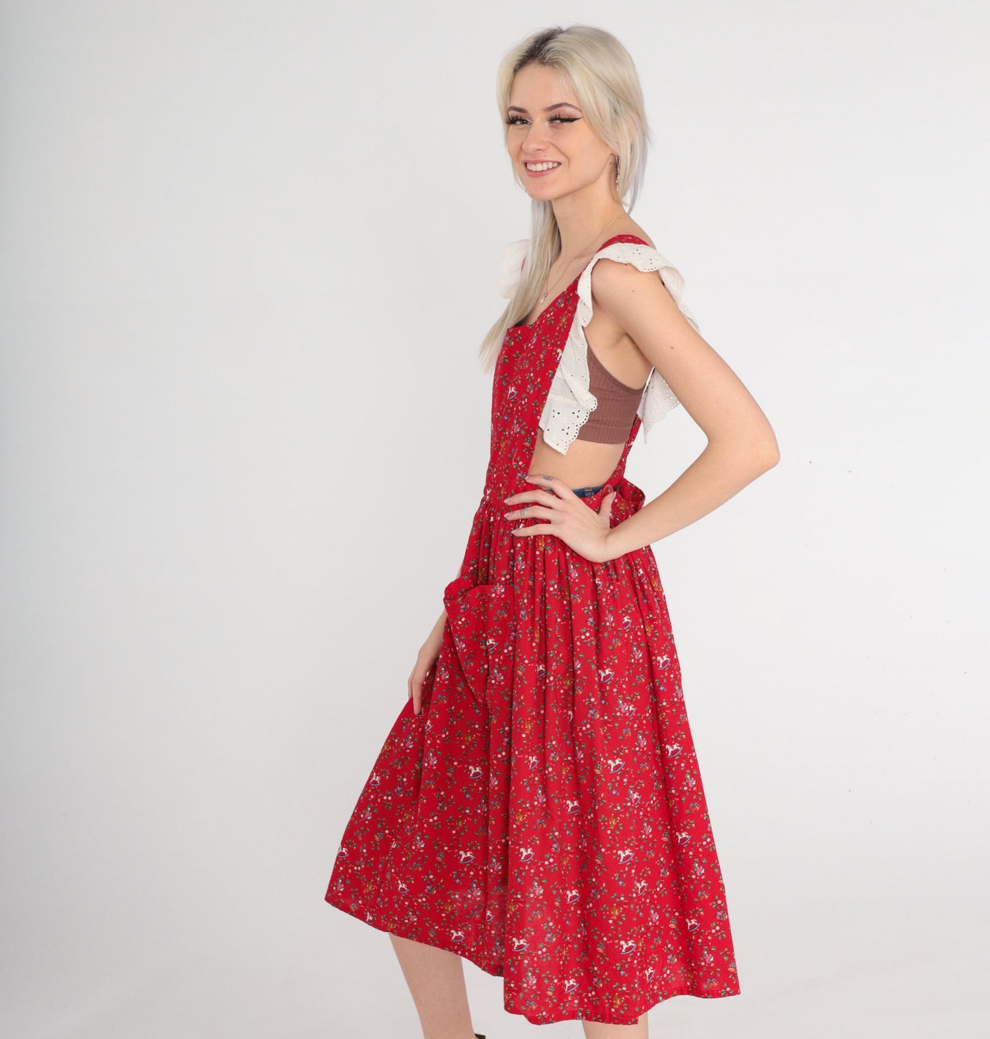 80s Red Eyelet Apron Dress Christmas Print Teddy Bears Trains Medium M