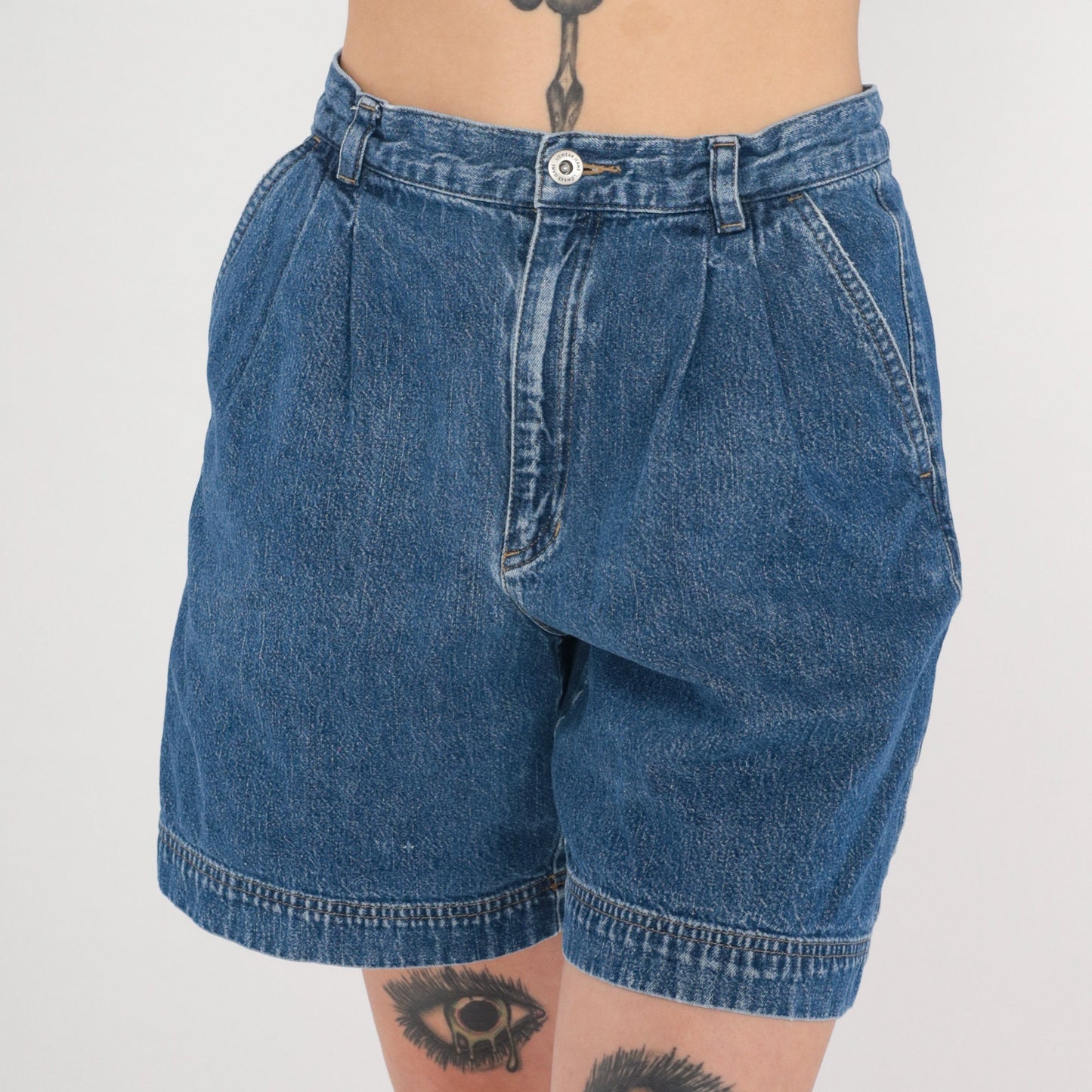 90s Liz Claiborne Pleated Jean Shorts High Waisted Blue Denim Petite Medium
