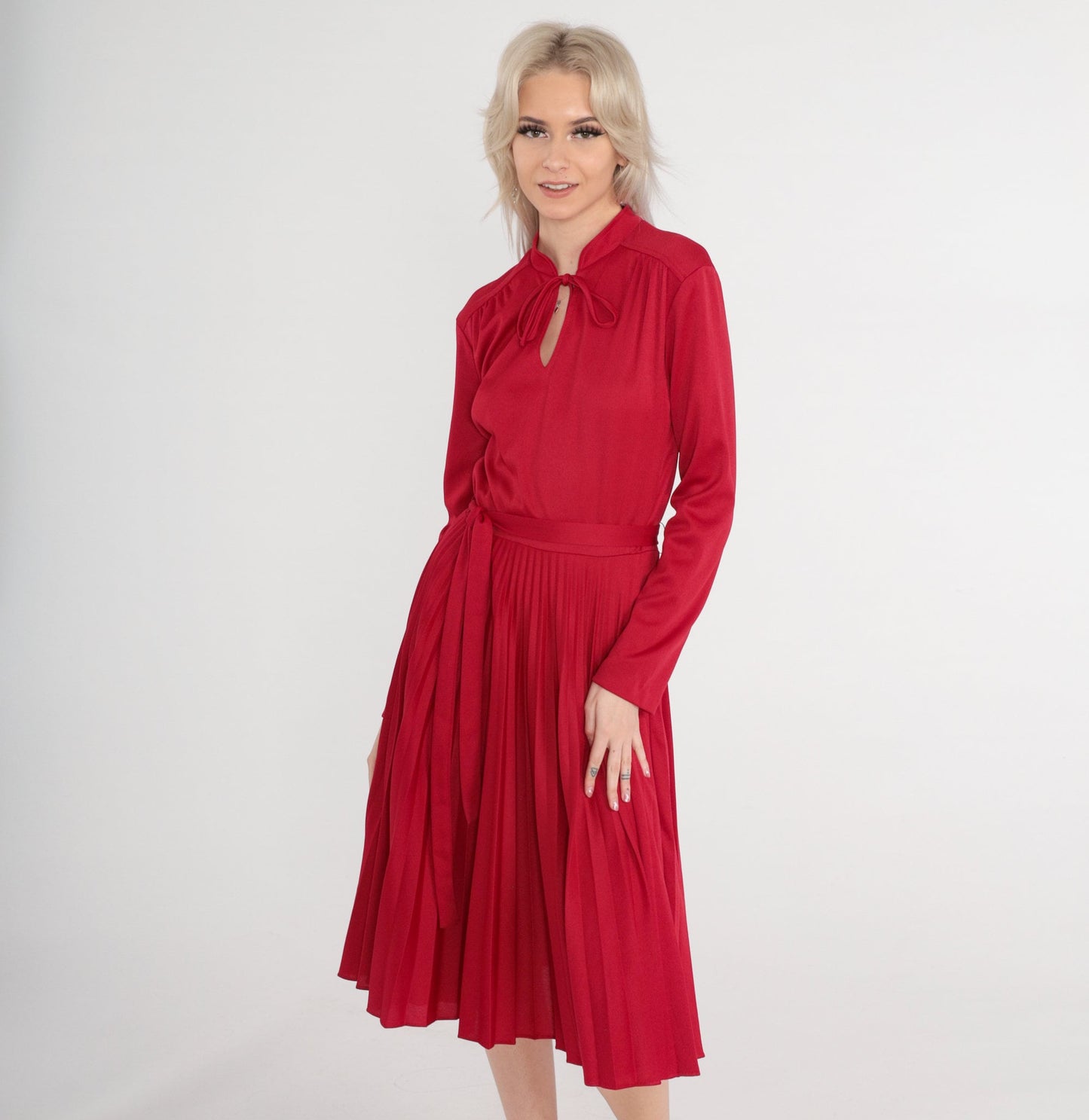 70s Burgundy Red Midi Dress Pleated High Waist Long Sleeve Medium
