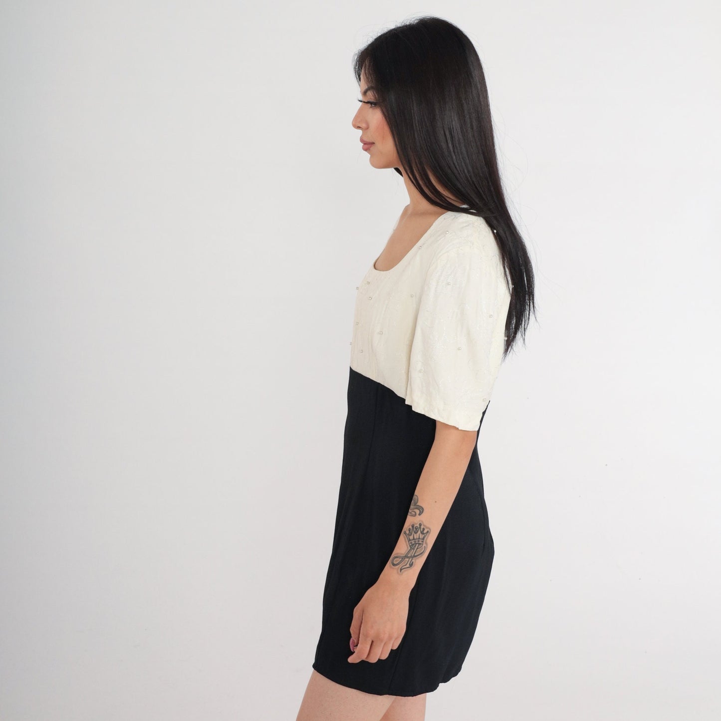 90s Floral Embroidered Pearl Beaded Mini Dress Cream Black Empire Waist Medium M