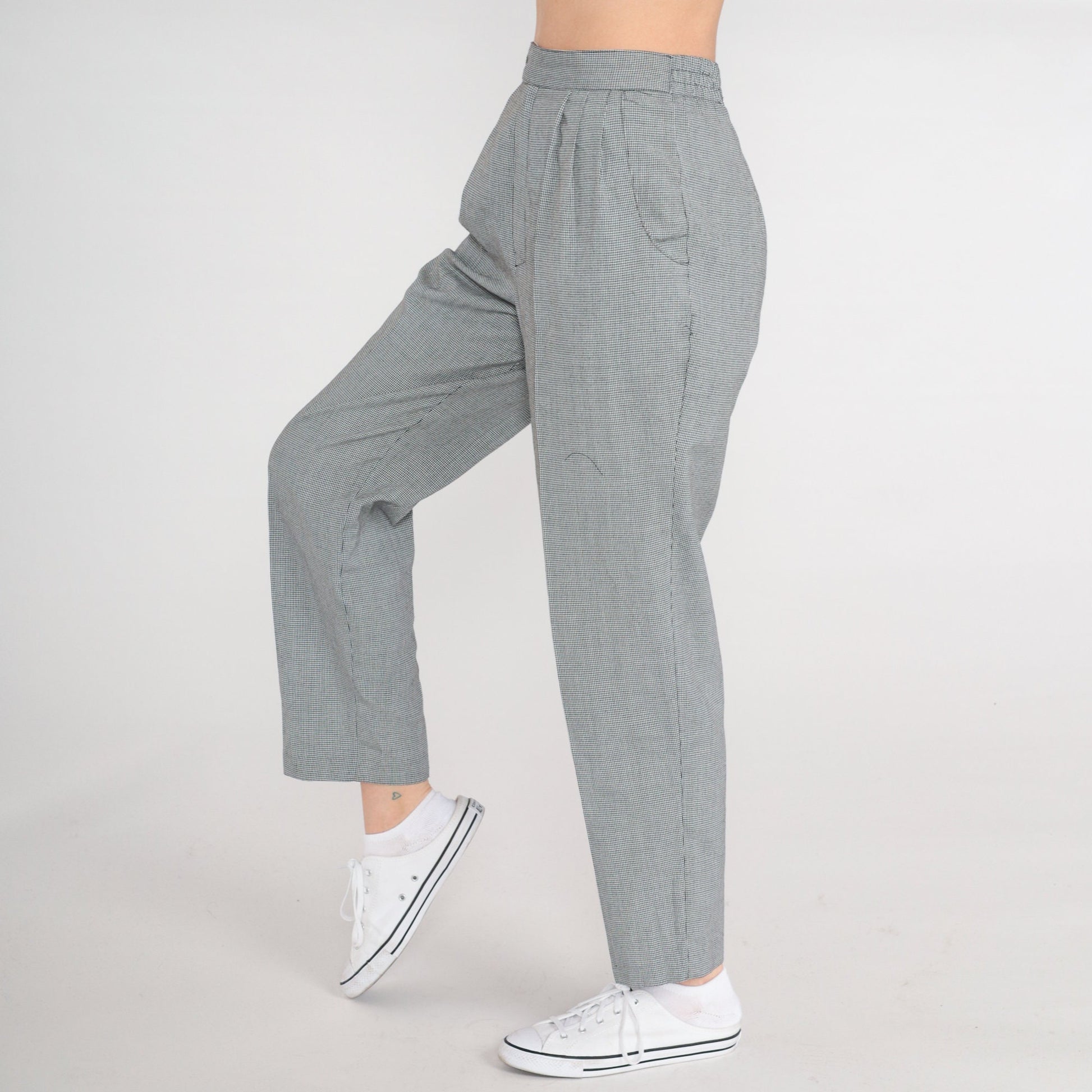 80s Checkered High-Waisted Tapered Trousers Pleated Plaid Pants Small