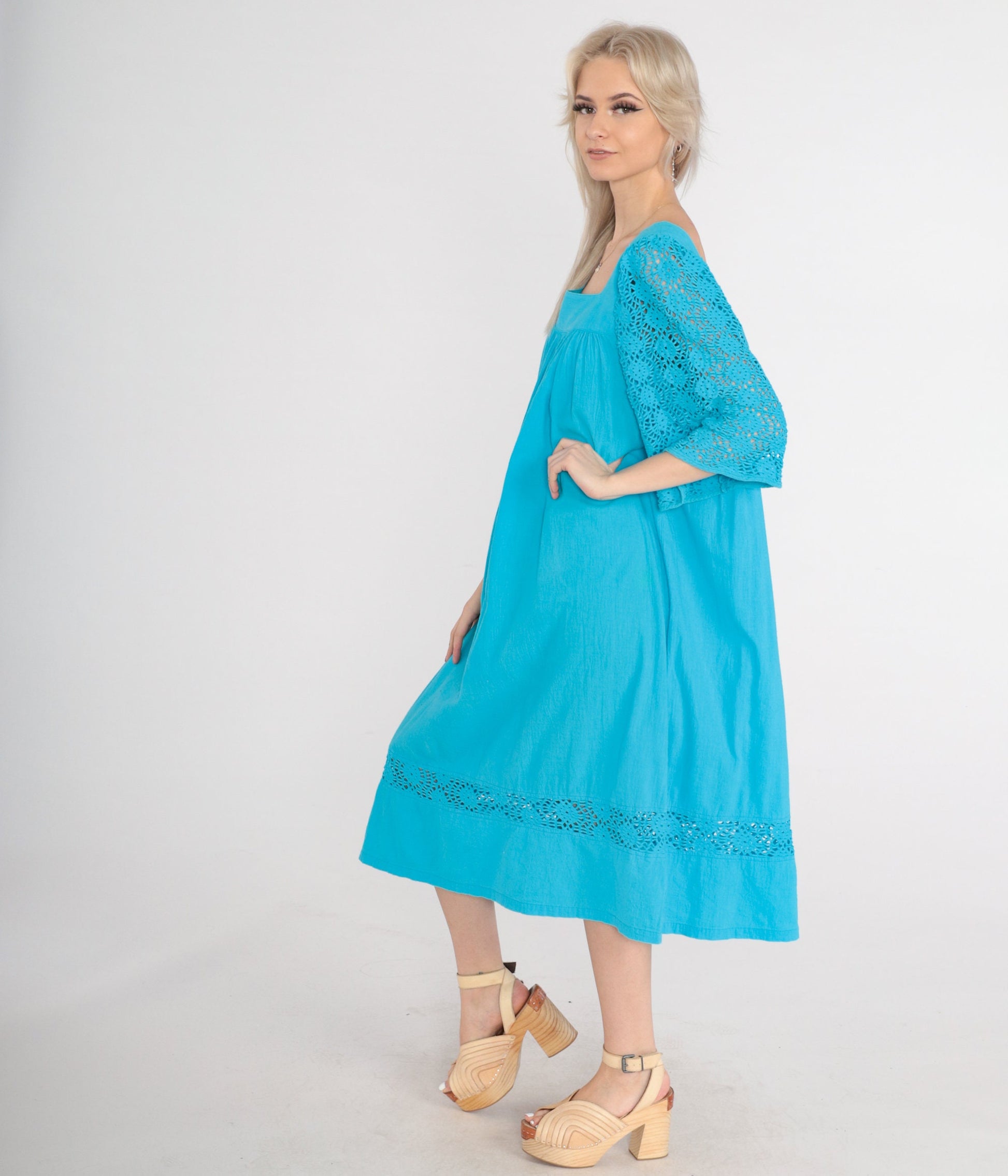 90s Turquoise Cotton Midi Dress Cutout Lace Bell Sleeve Tent Cut Medium M