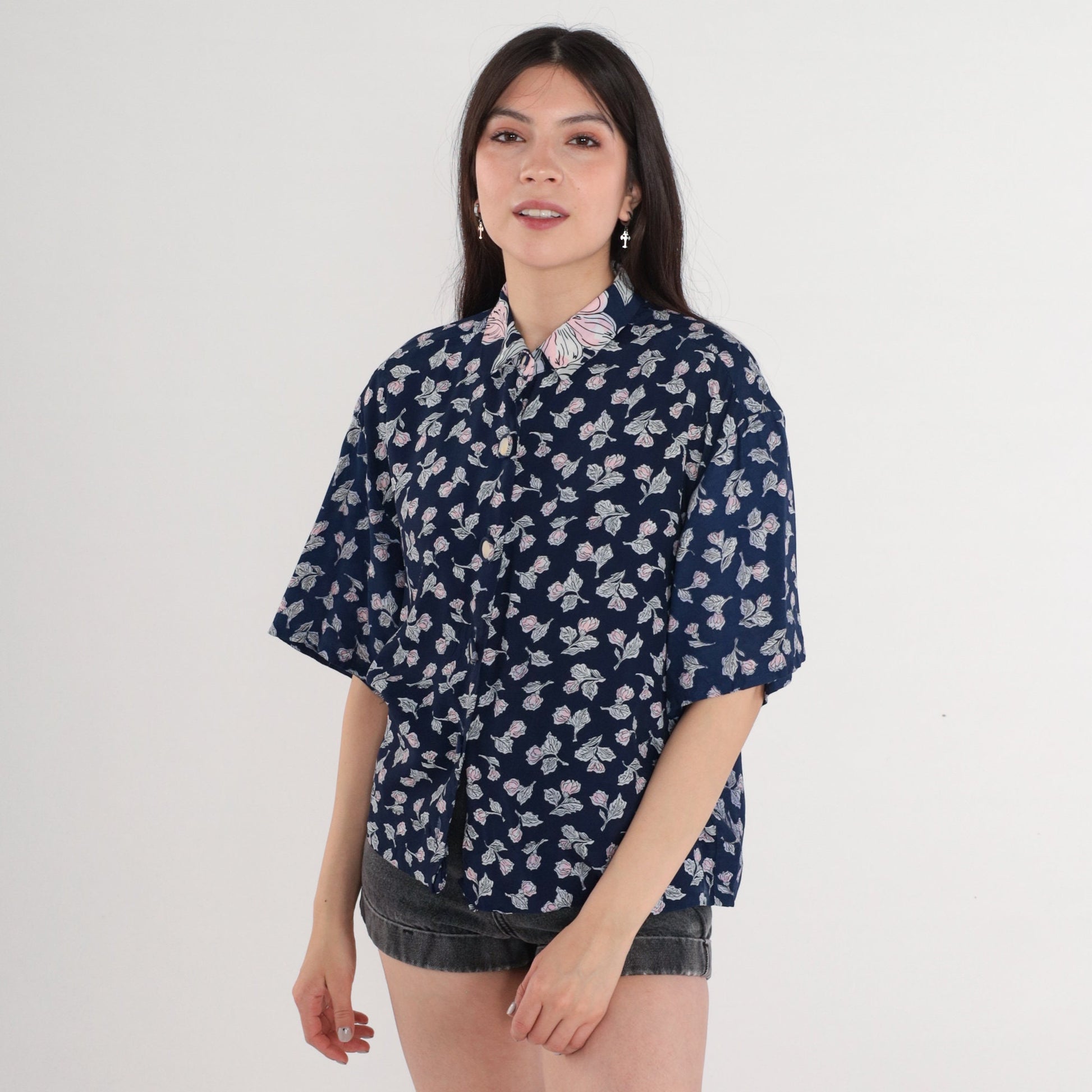 90s Navy Floral Button-Up Blouse Short Sleeve Collared Shirt Large L