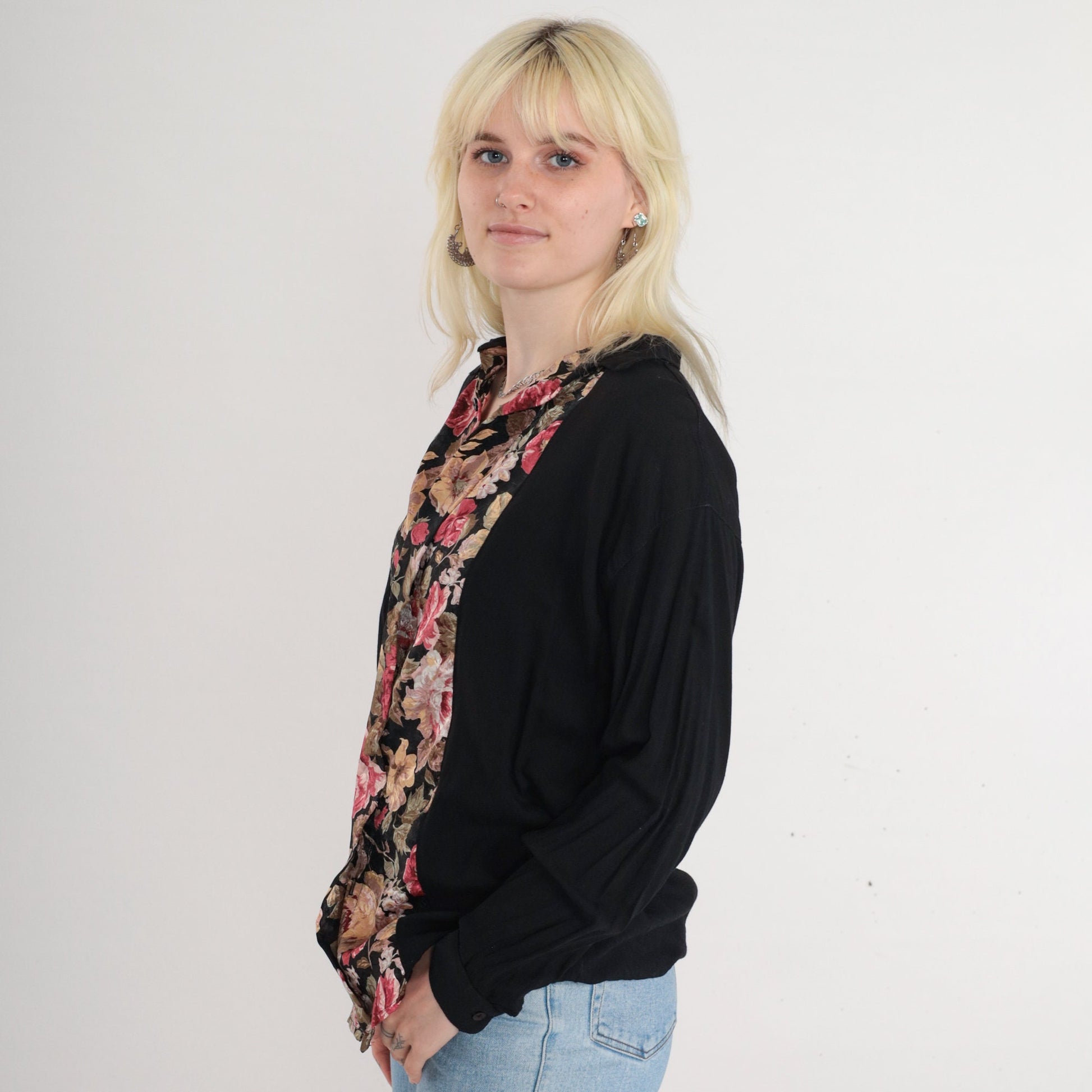90s Black Rose Floral Button-Up Blouse Long Sleeve Medium