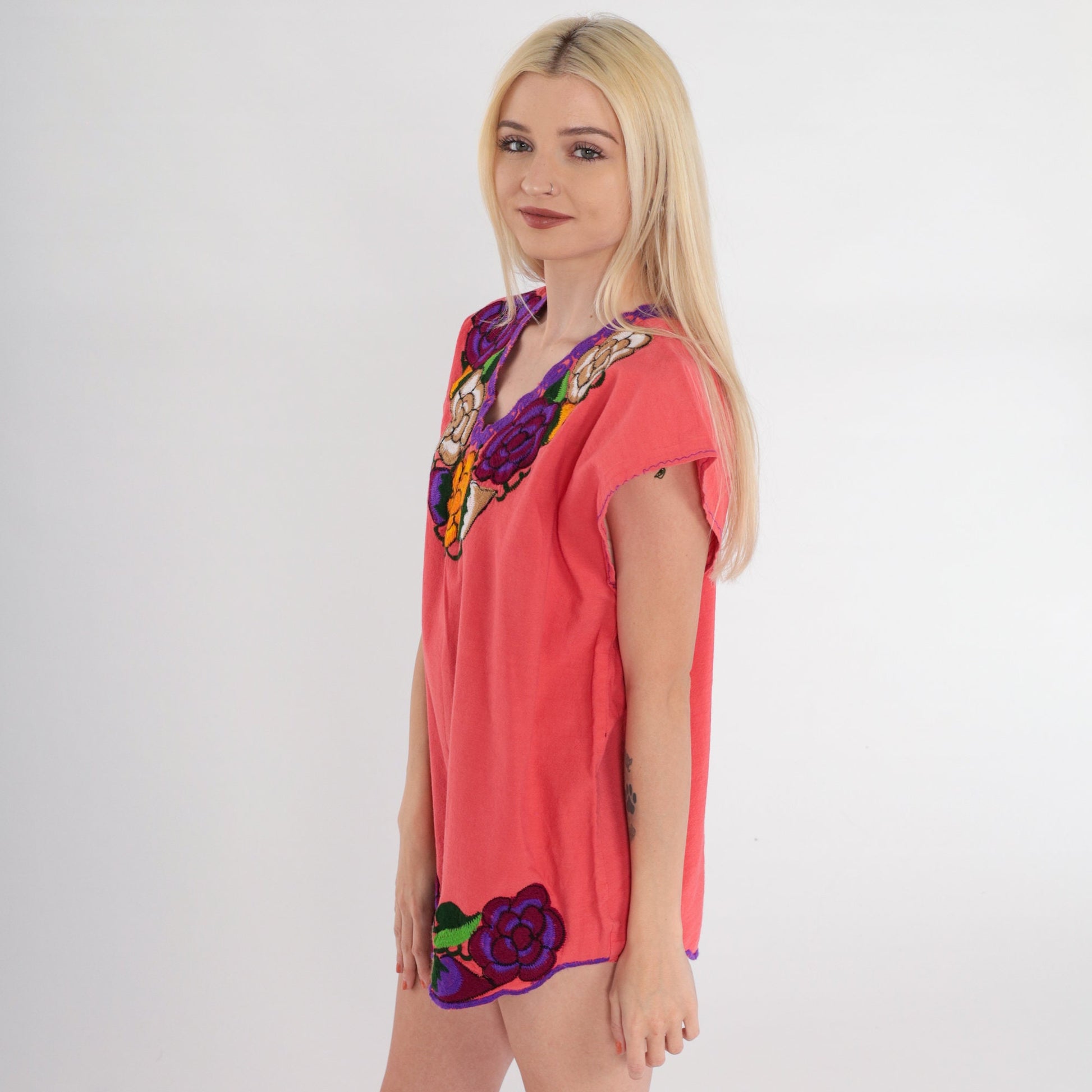90s Mexican Floral Embroidered Blouse Coral Pink Cap Sleeve Cotton Medium M