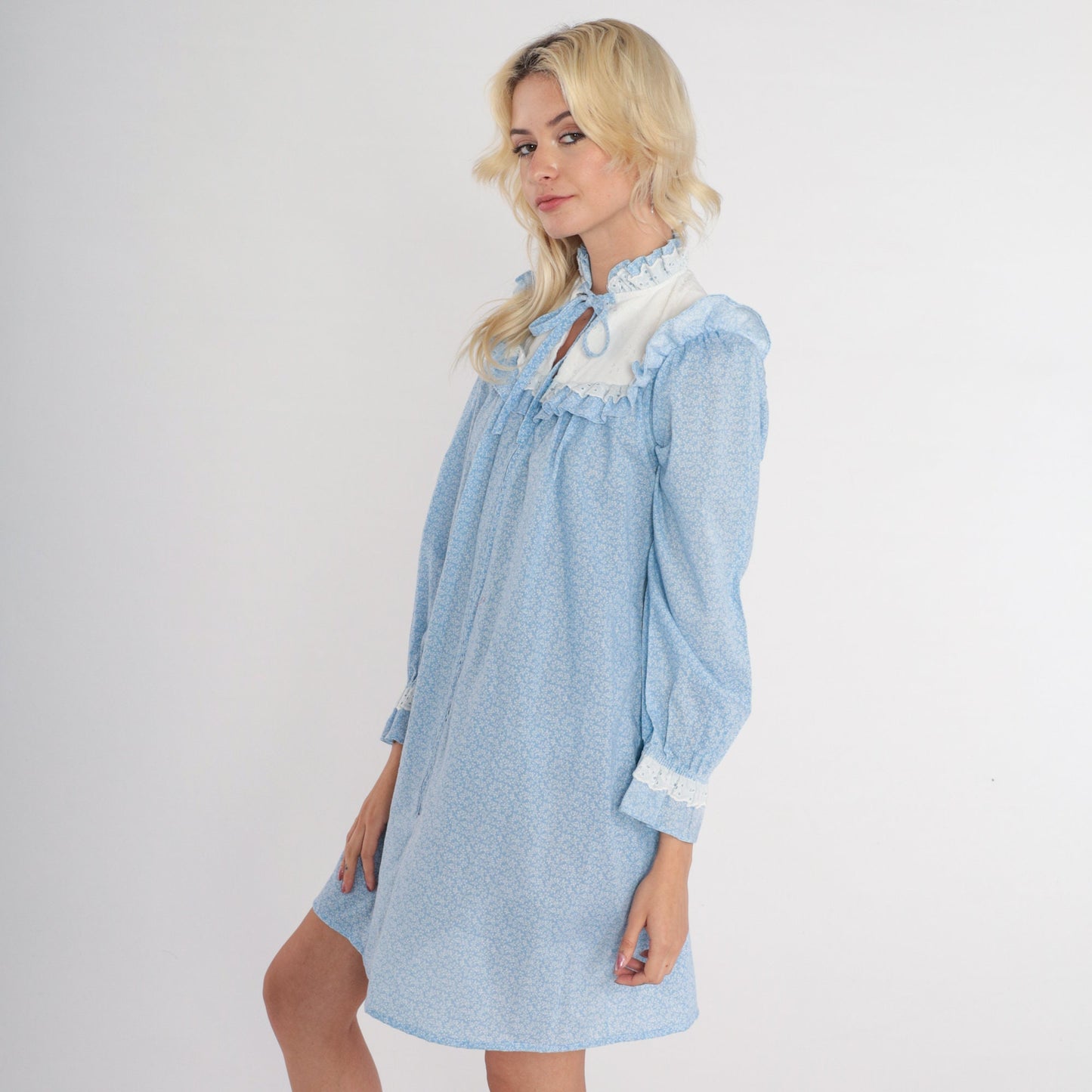 80s Blue Floral Mini Dress Eyelet Bib Puff Sleeve Calico Extra Small