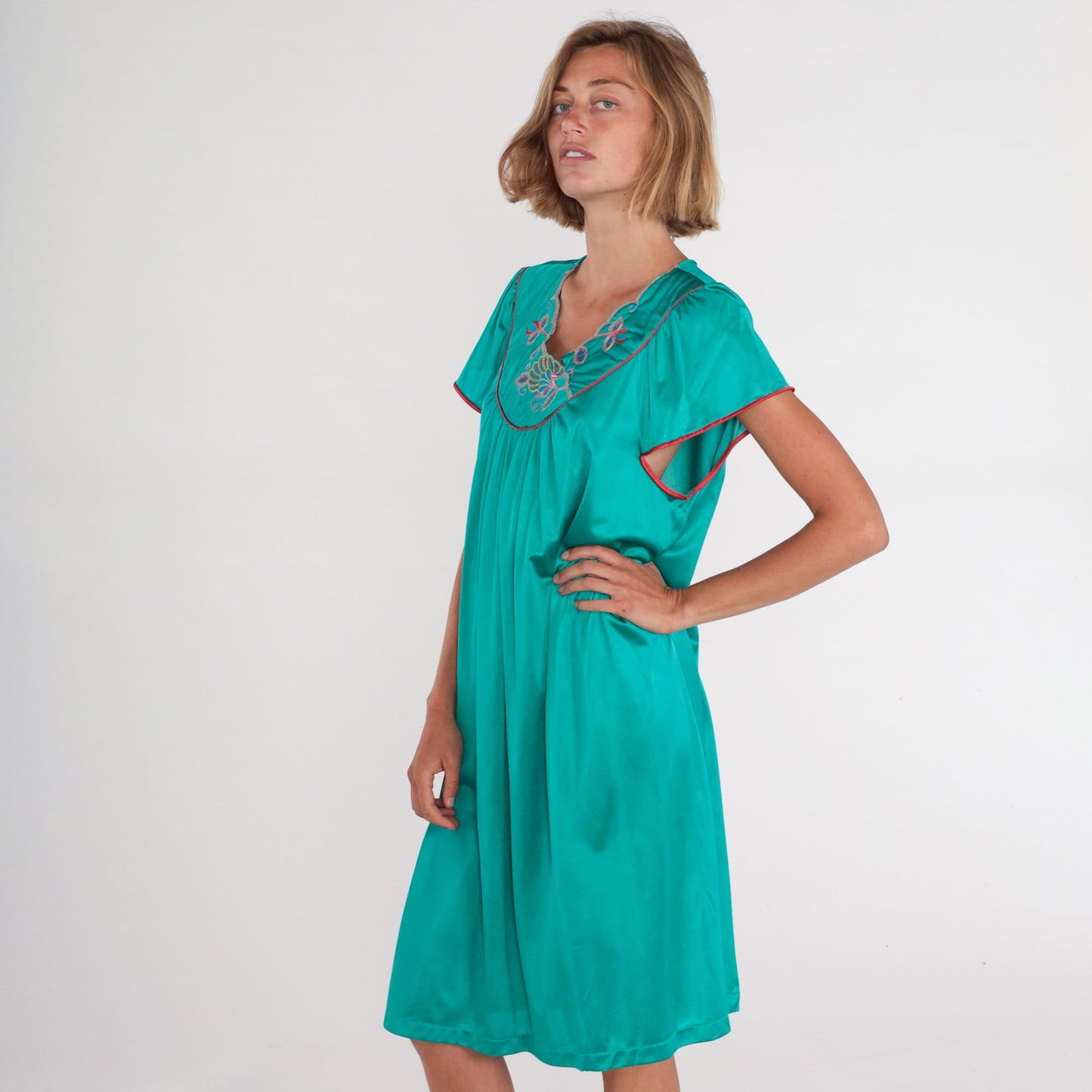 80s Green Floral Embroidered Nightgown Tent Cut Midi Short Sleeve Large L