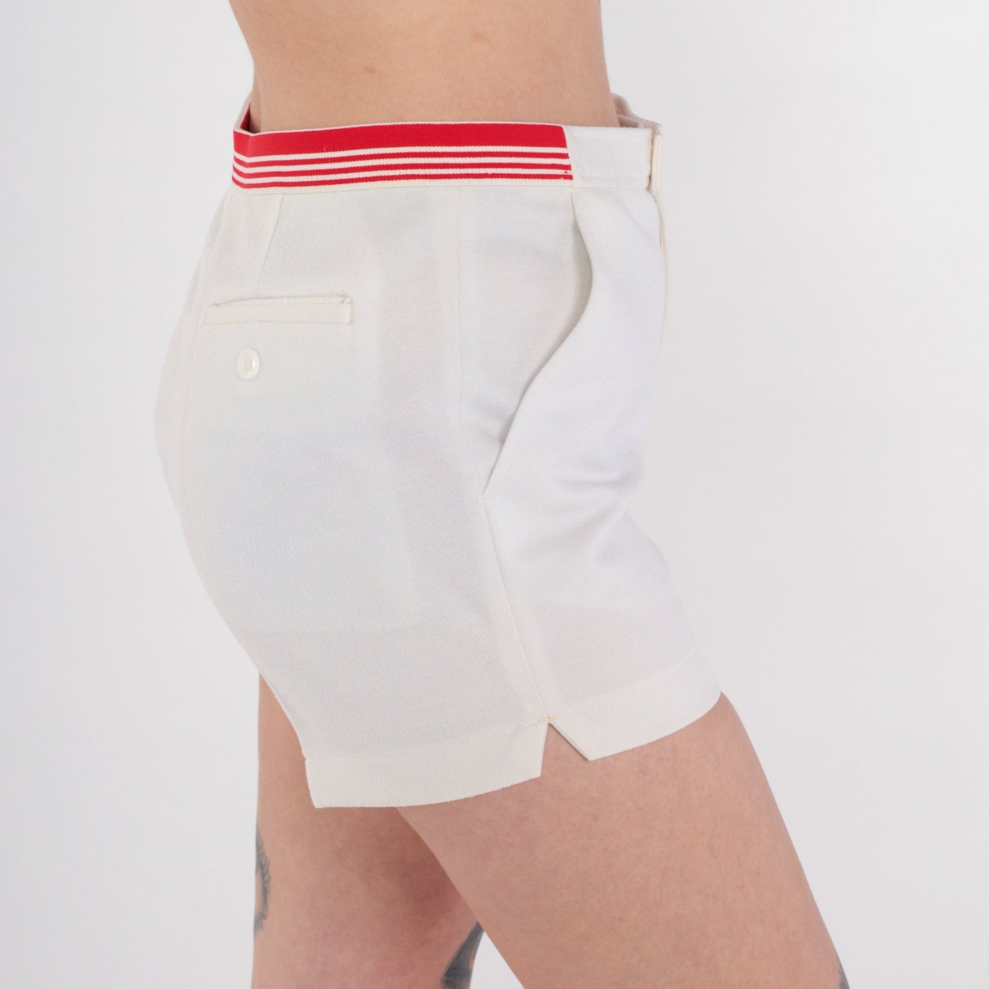 80s Yonex Tennis Shorts White Red Stripe High Waist Small
