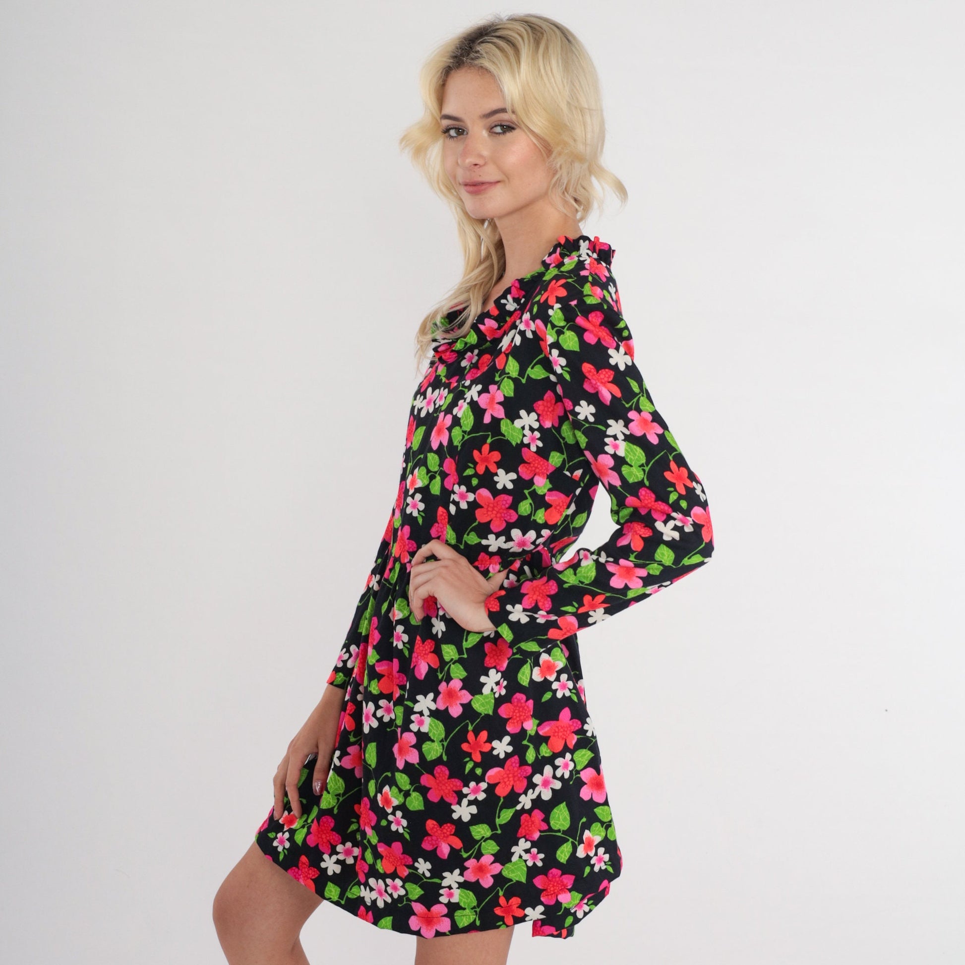 70s Black Floral Mini Dress Long Sleeve Ruffled Neck High Waisted Medium