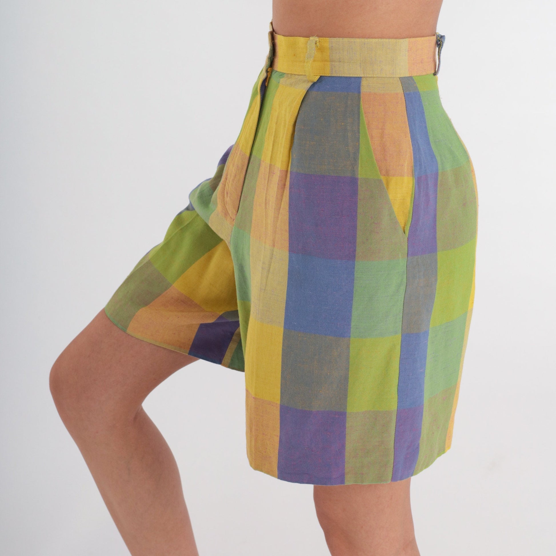 90s Plaid High-Waisted Shorts Yellow Purple Pleated Trouser Extra Small
