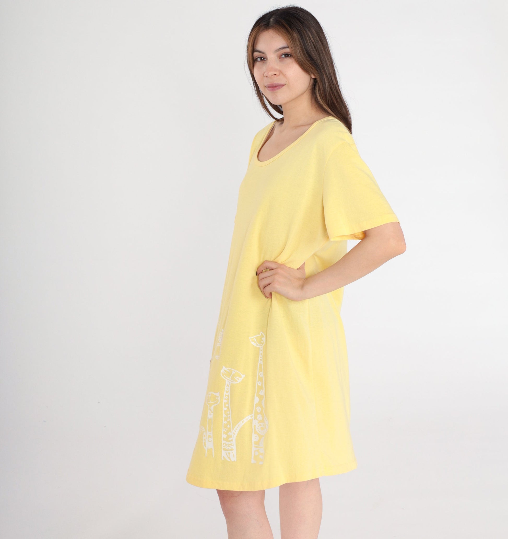 90s Yellow Cat Print T-Shirt Dress Shift Scoop Neck Mini Medium