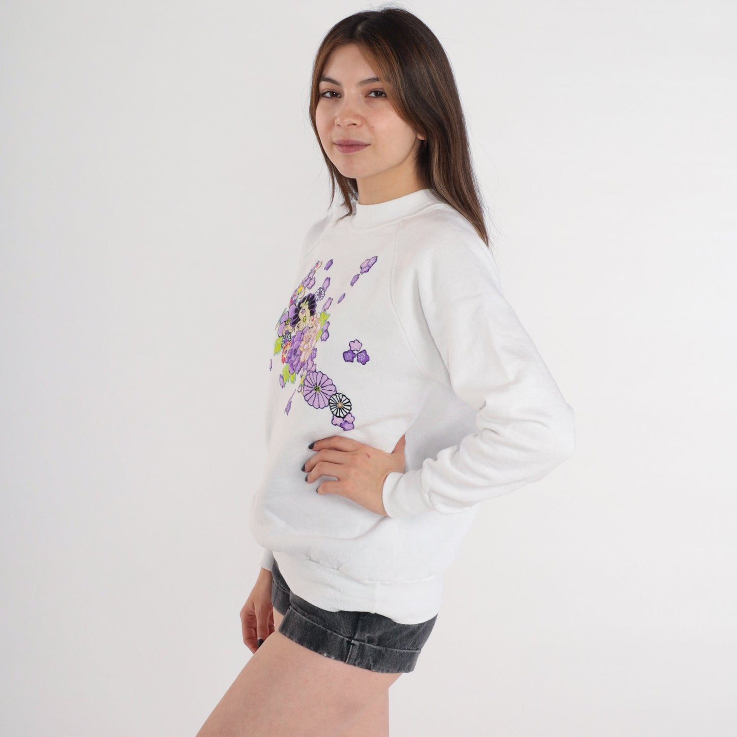 90s Oneita White Raglan Sweatshirt Purple Floral Glitter Graphic Medium