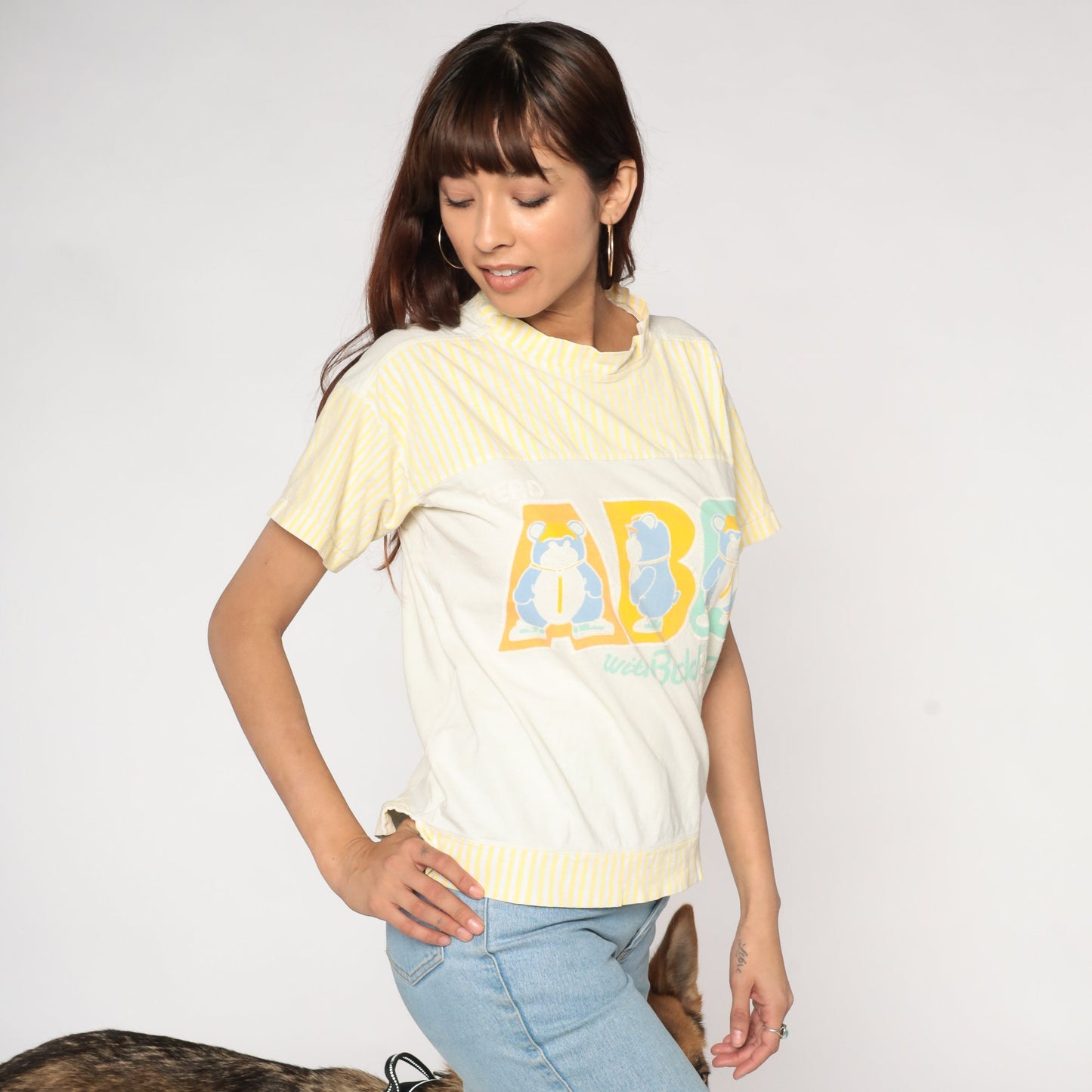 90s Buddy Bear ABC Striped Mockneck Tee Yellow White Graphic Medium M