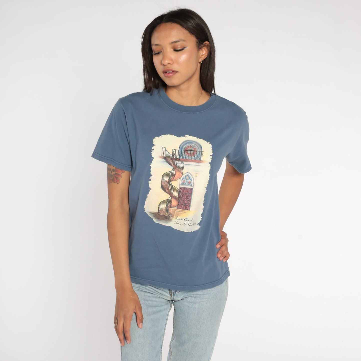 90s Loretto Chapel Santa Fe New Mexico Graphic T-Shirt Blue Small