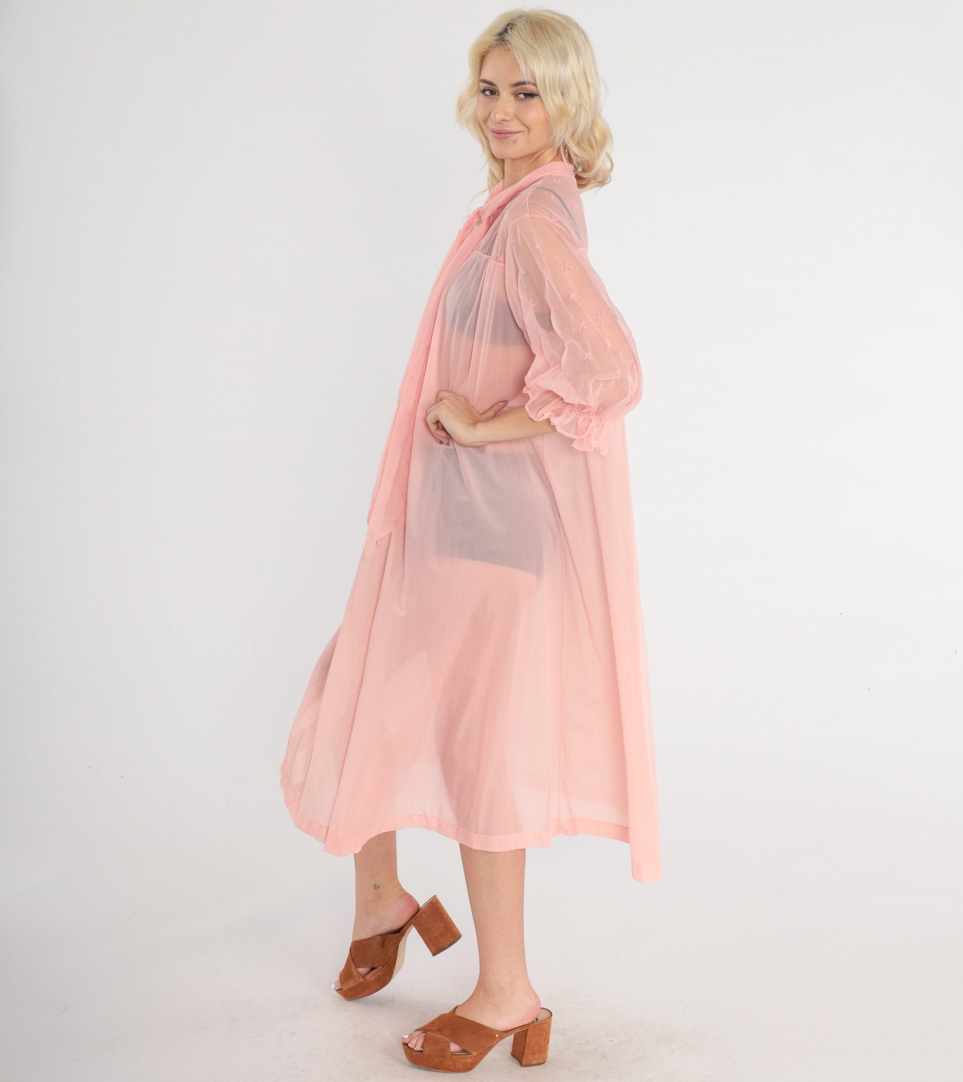 70s Vanity Fair Sheer Pink Lingerie Robe Embroidered Midi Peignoir Medium