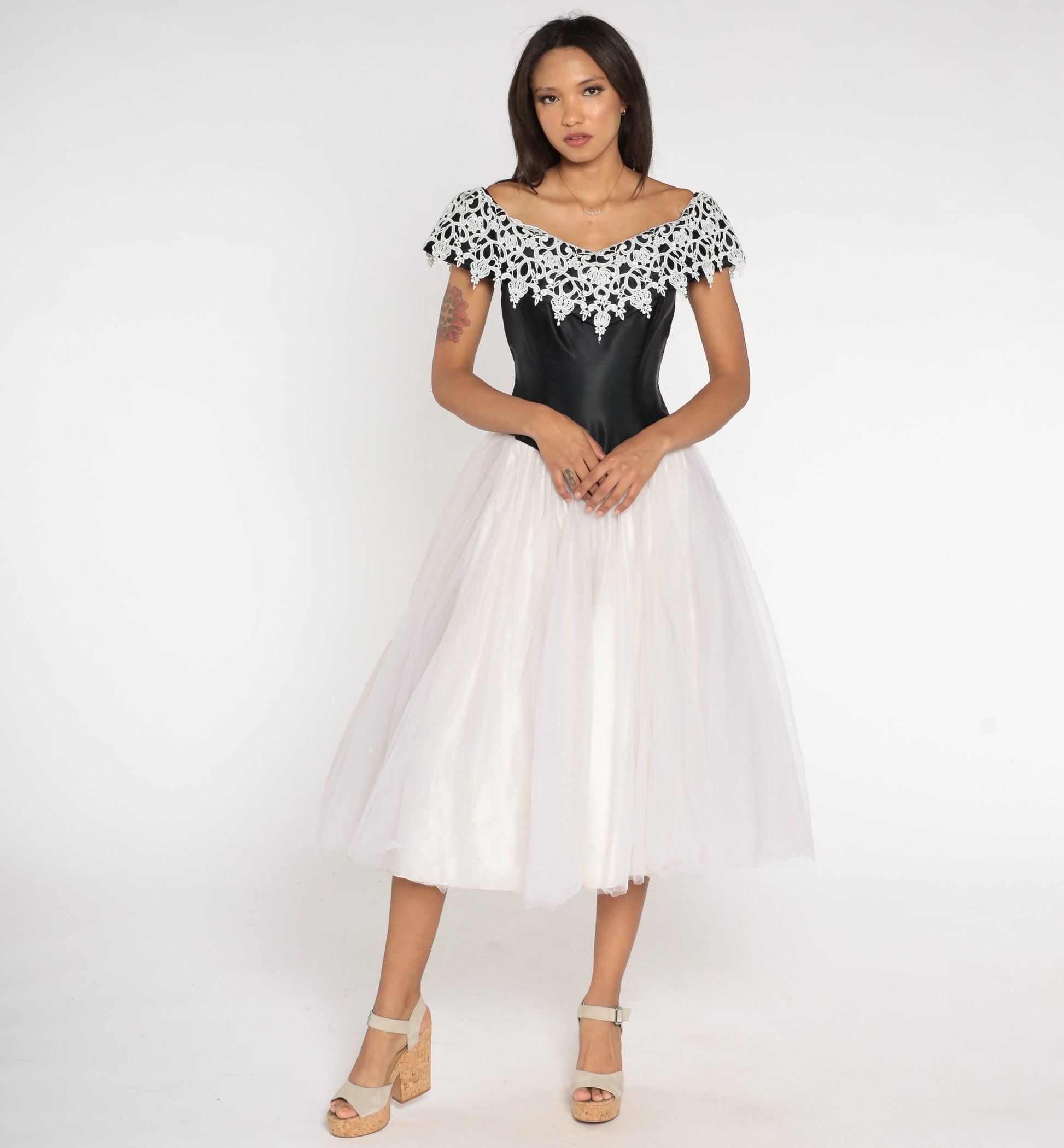 80s Black White Lace Off-Shoulder Tulle Midi Dress Basque Waist Extra Small