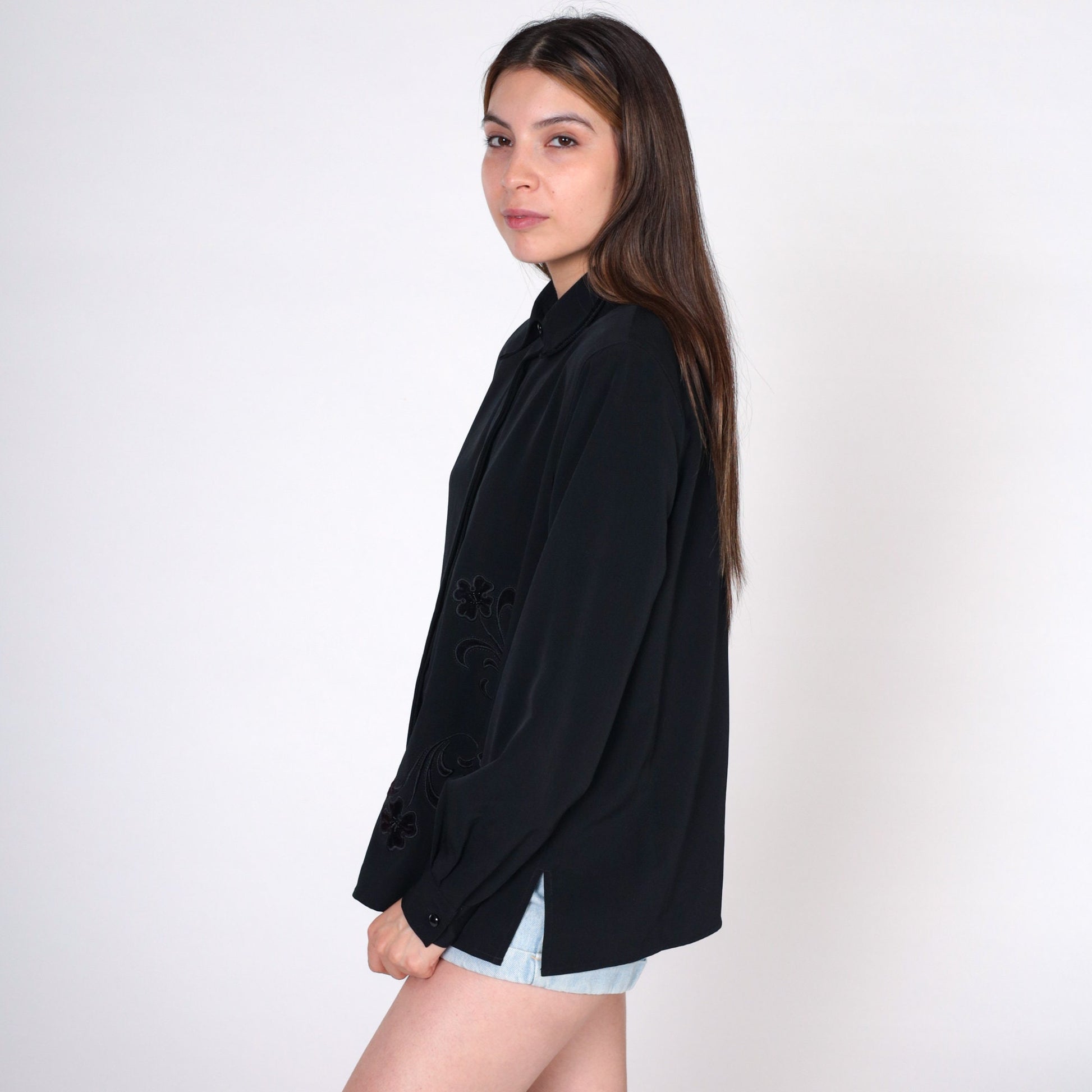 90s Alfred Dunner Black Velvet Floral Beaded Button-Up Blouse Medium