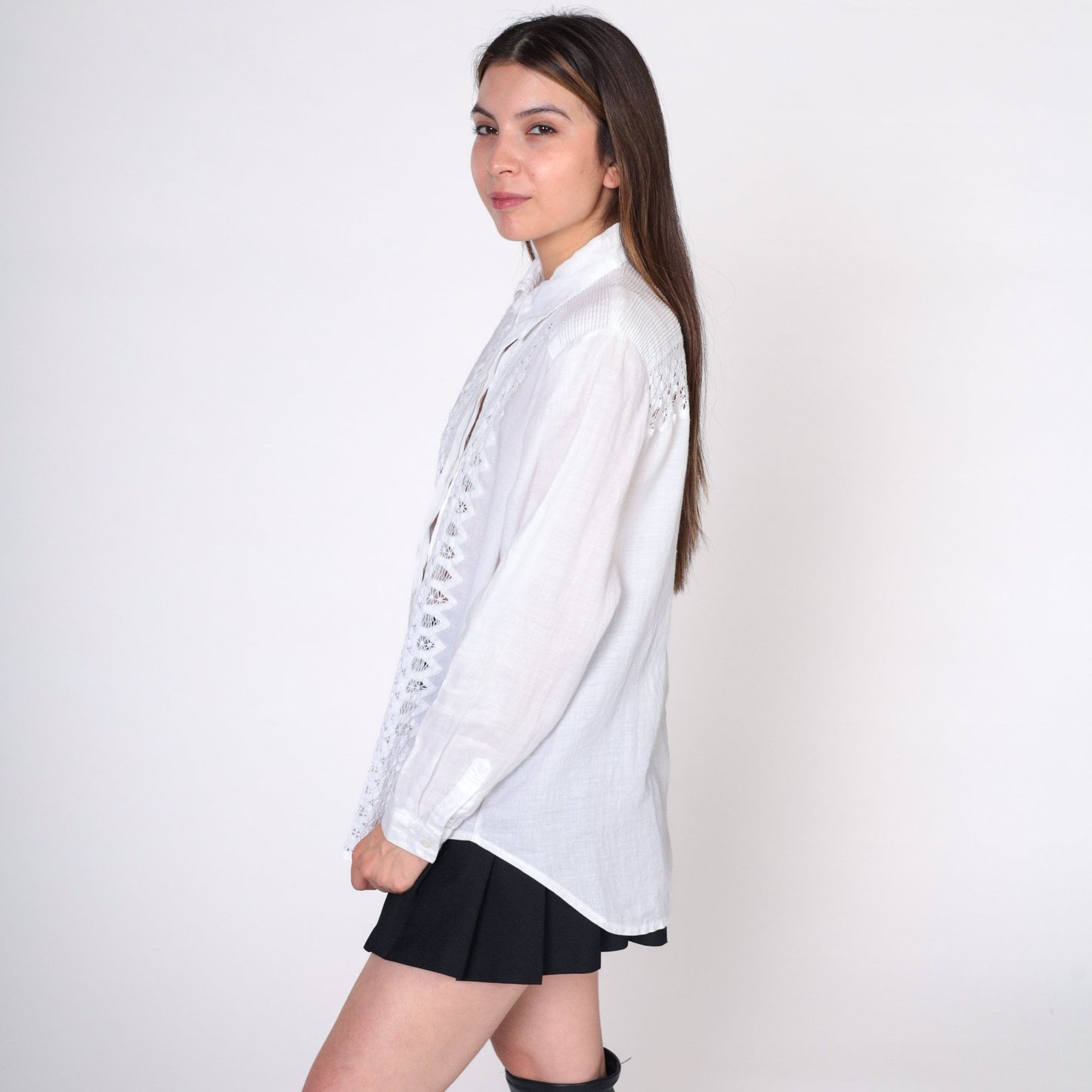 90s White Lace Cutout Button-Up Blouse Long Sleeve Extra Large