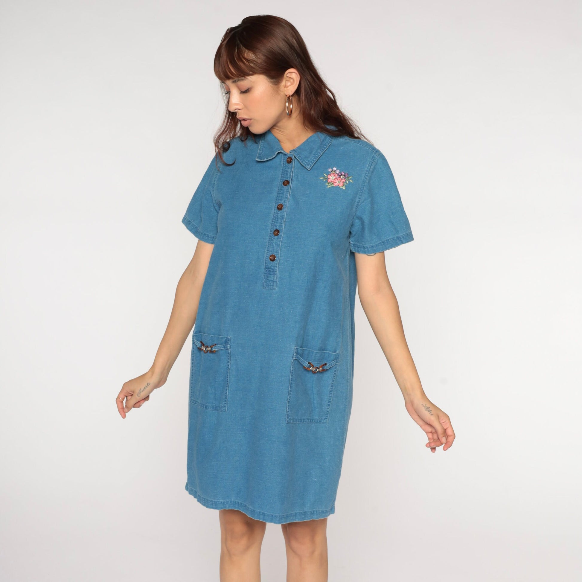 90s Blue Chambray Mini Dress Floral Embroidered Button Up Short Sleeve Medium