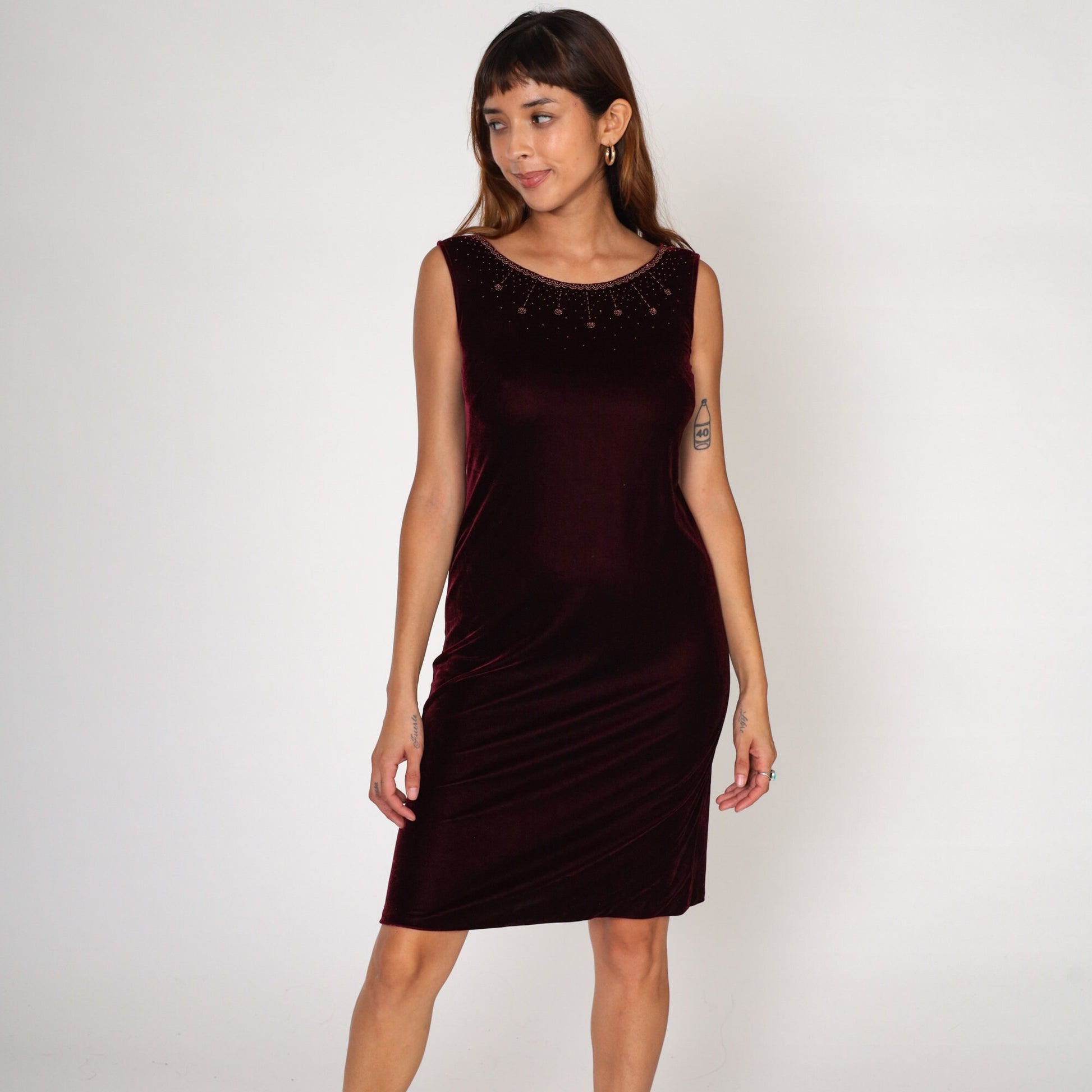 90s Burgundy Velvet Mini Dress Beaded Neckline Sleeveless Sheath Small S
