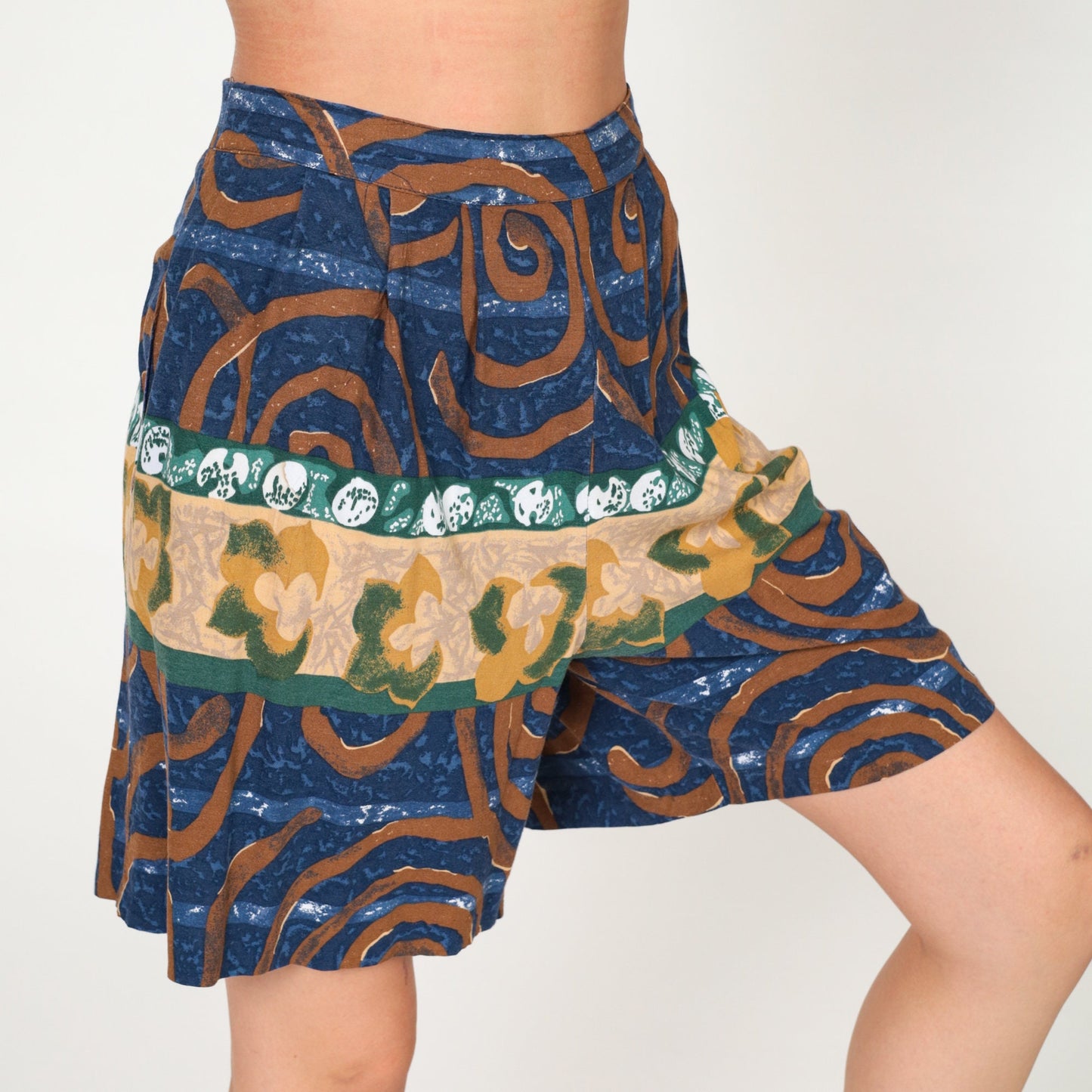 90s Rayon Floral Swirl Print Pleated Shorts High Waist Wide Leg Large 12