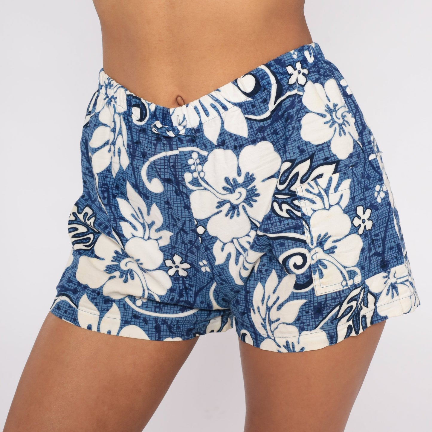 90s Hawaiian Floral Shorts Blue Hibiscus High Waist Cotton Small