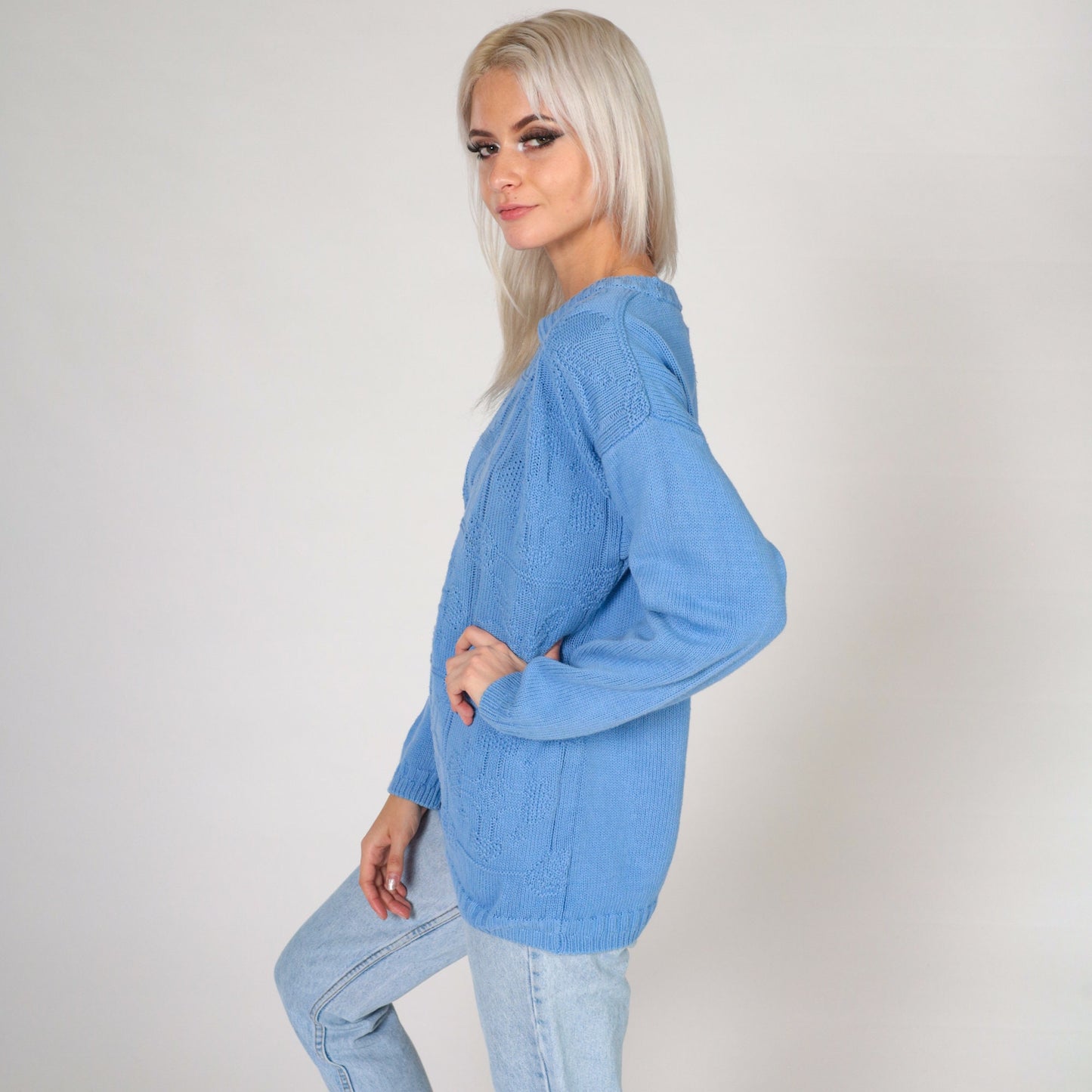 80s Cornflower Blue Floral Knit Crewneck Sweater Medium