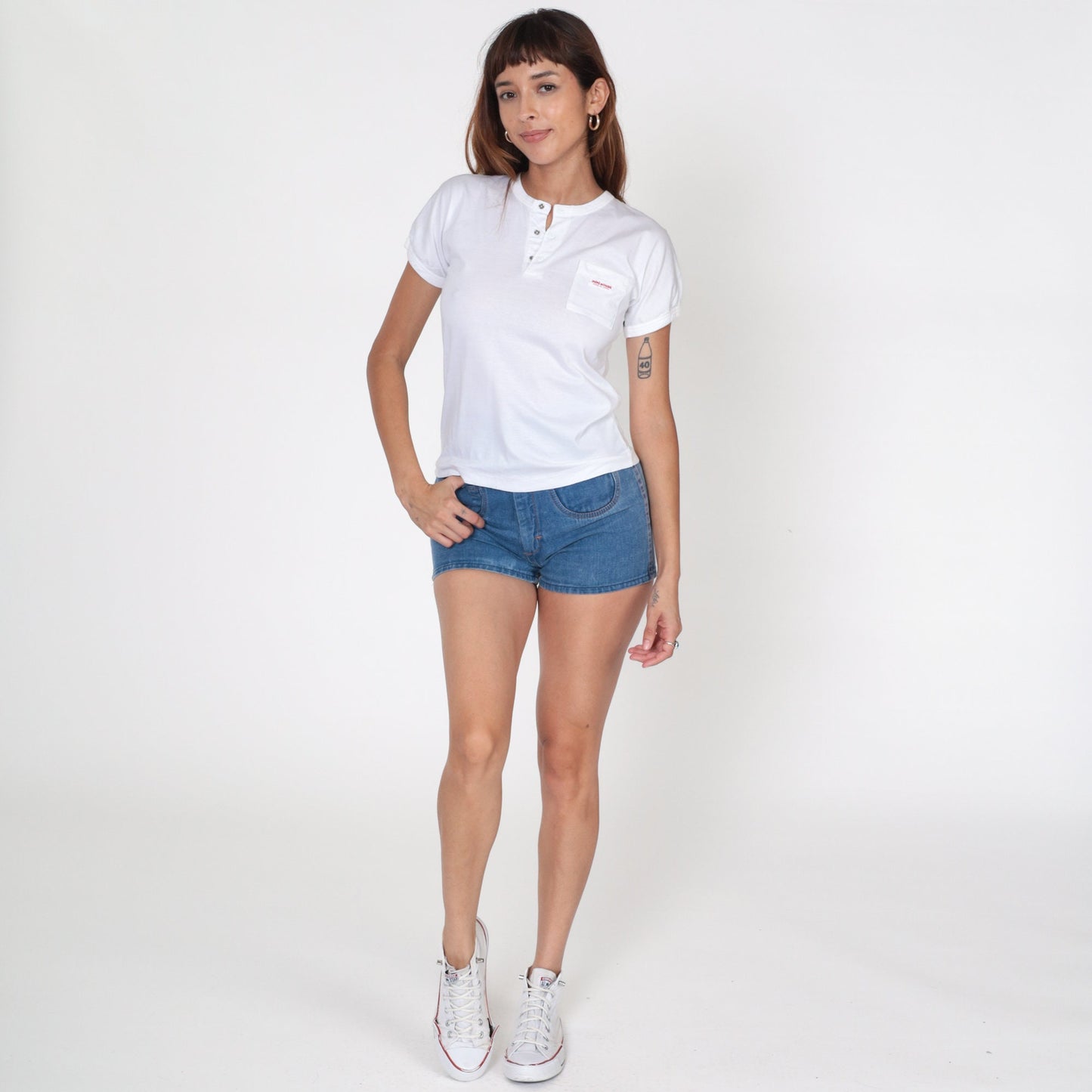 90s Miki House Spellout Graphic T-Shirt White Chest Pocket Extra Small