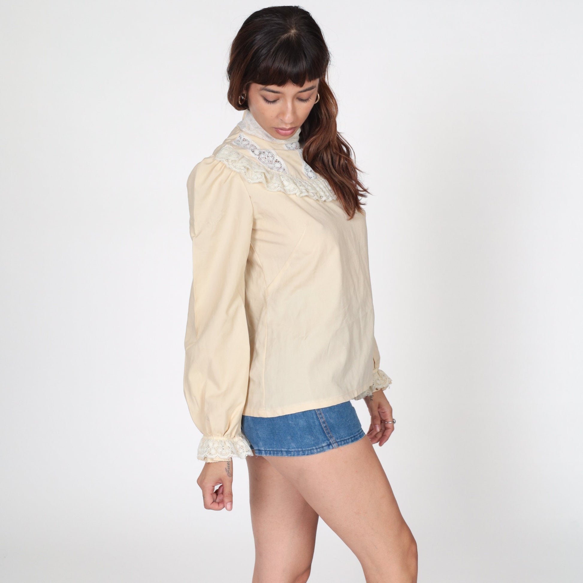 70s Beige Puff Sleeve Blouse Lace Bib Mock Neck Poet Shirt Medium