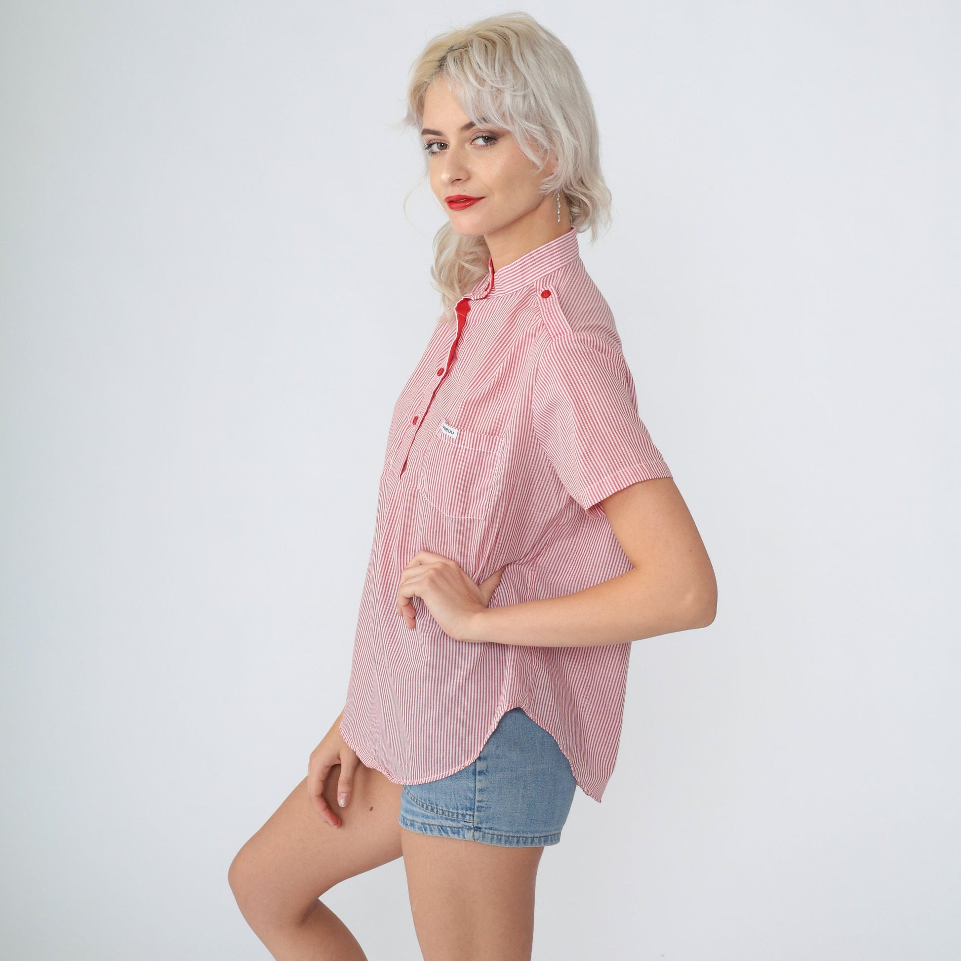 80s Caribou Pinstriped Blouse Red White Half-Button Short Sleeve Medium