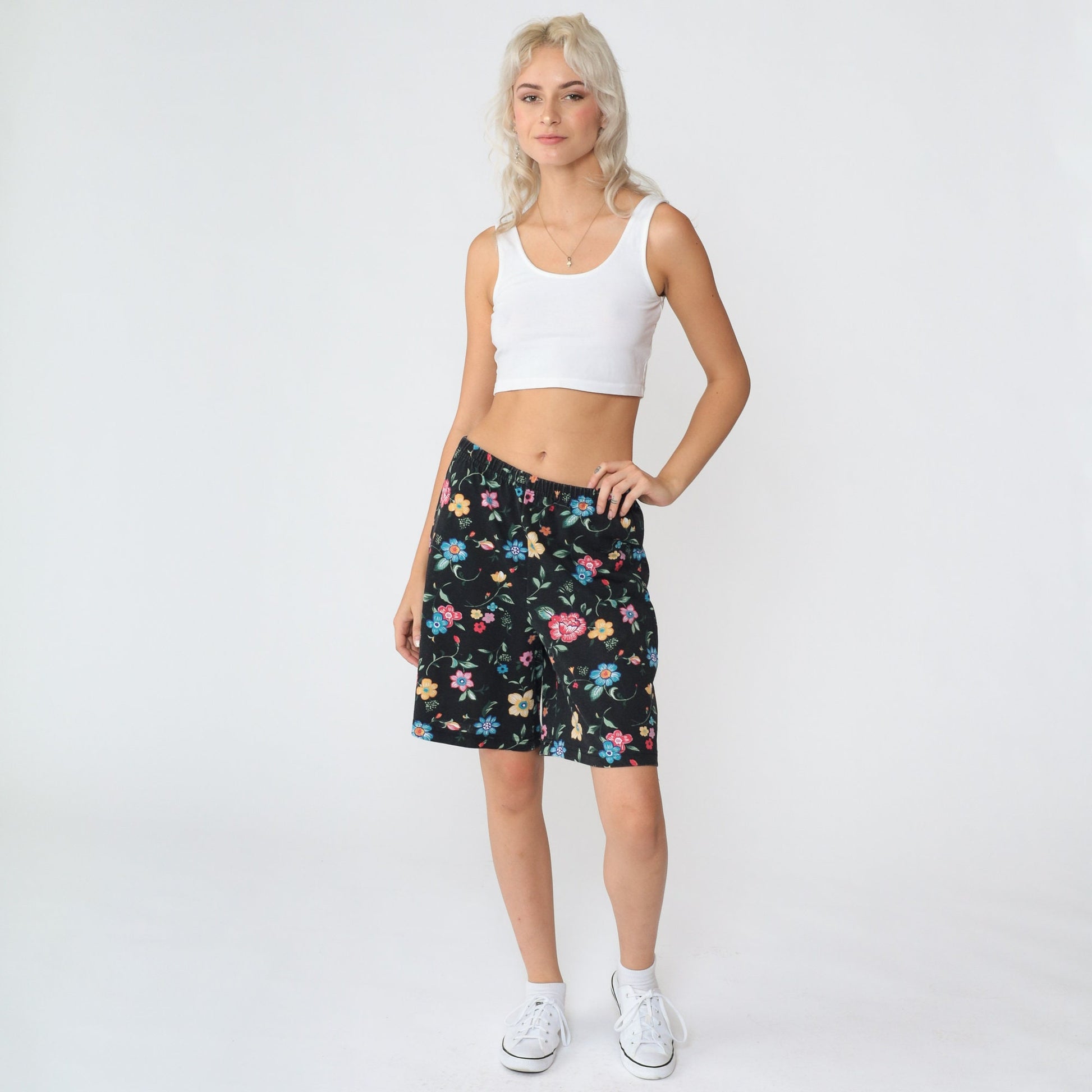 90s Black Floral High-Waisted Bermuda Shorts Elastic Waist Small Medium