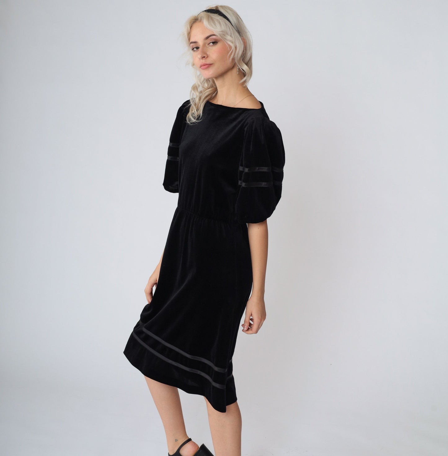 80s Black Velvet Midi Dress Puff Sleeve High Waist Ribbon Trim Small