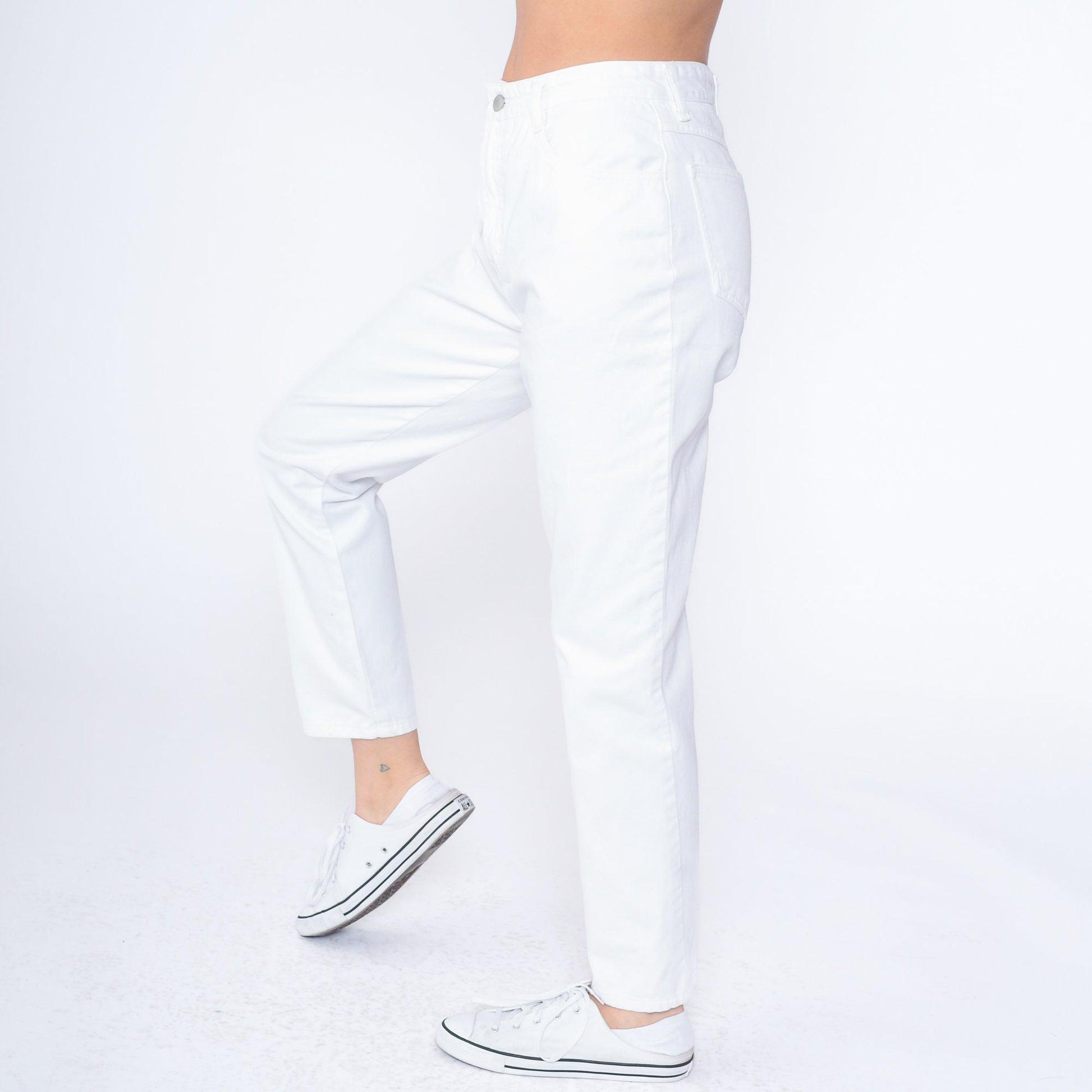 90s Bongo White High-Waist Tapered Denim Jeans Small S