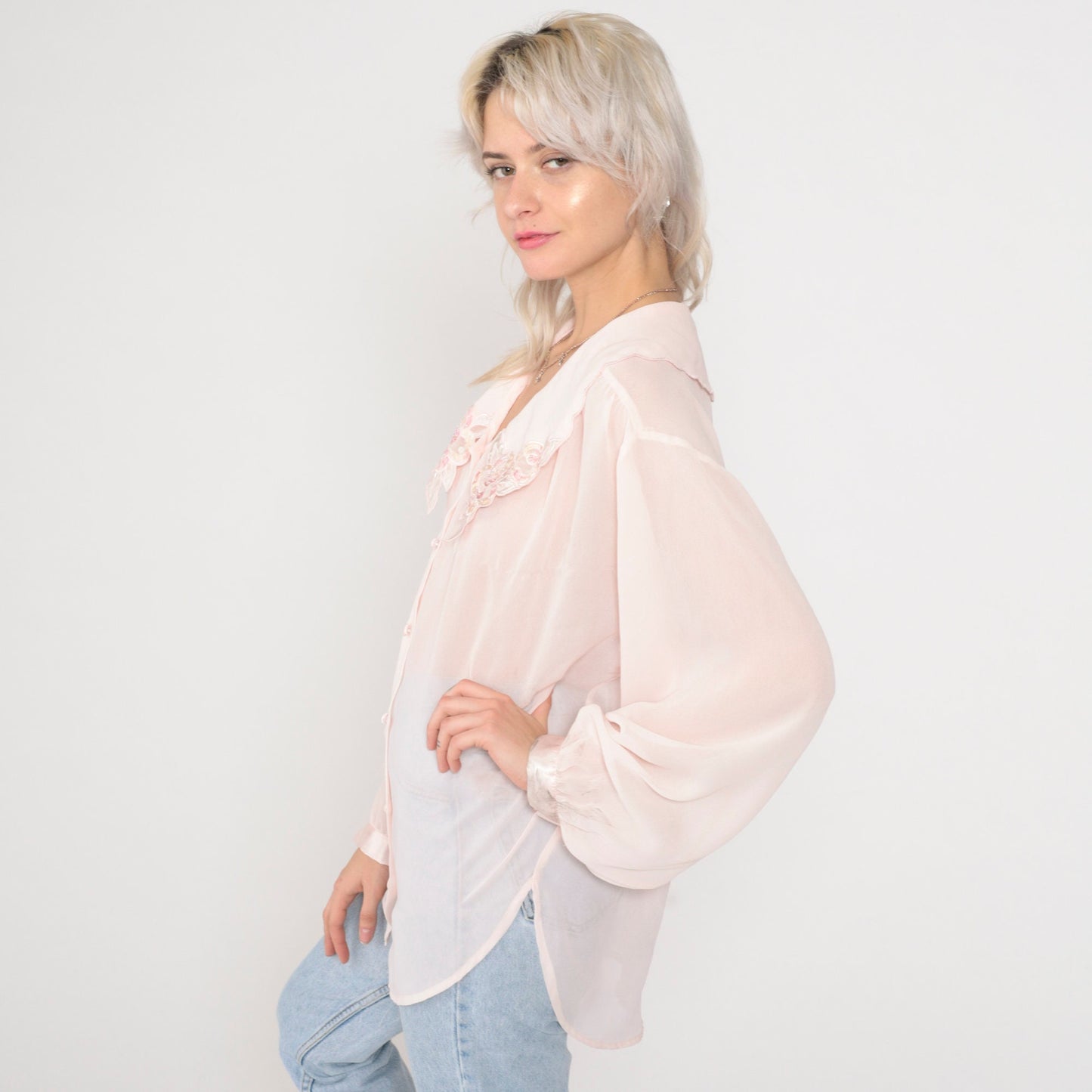90s Pink Beaded Floral Scalloped Collar Button-Up Blouse Long Sleeve Extra Large XL