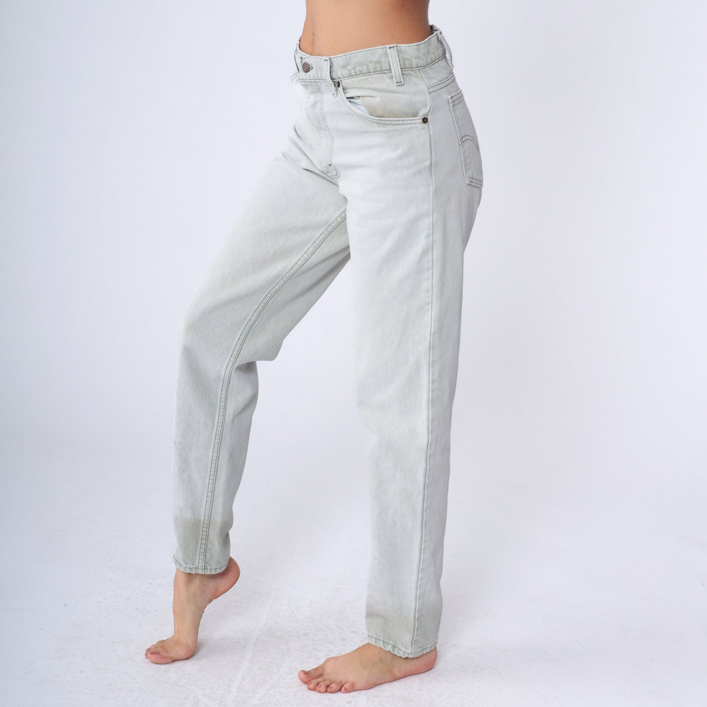 90s Levi's 550 Light Grey Denim Jeans High Rise Relaxed Tapered Men's 32x32