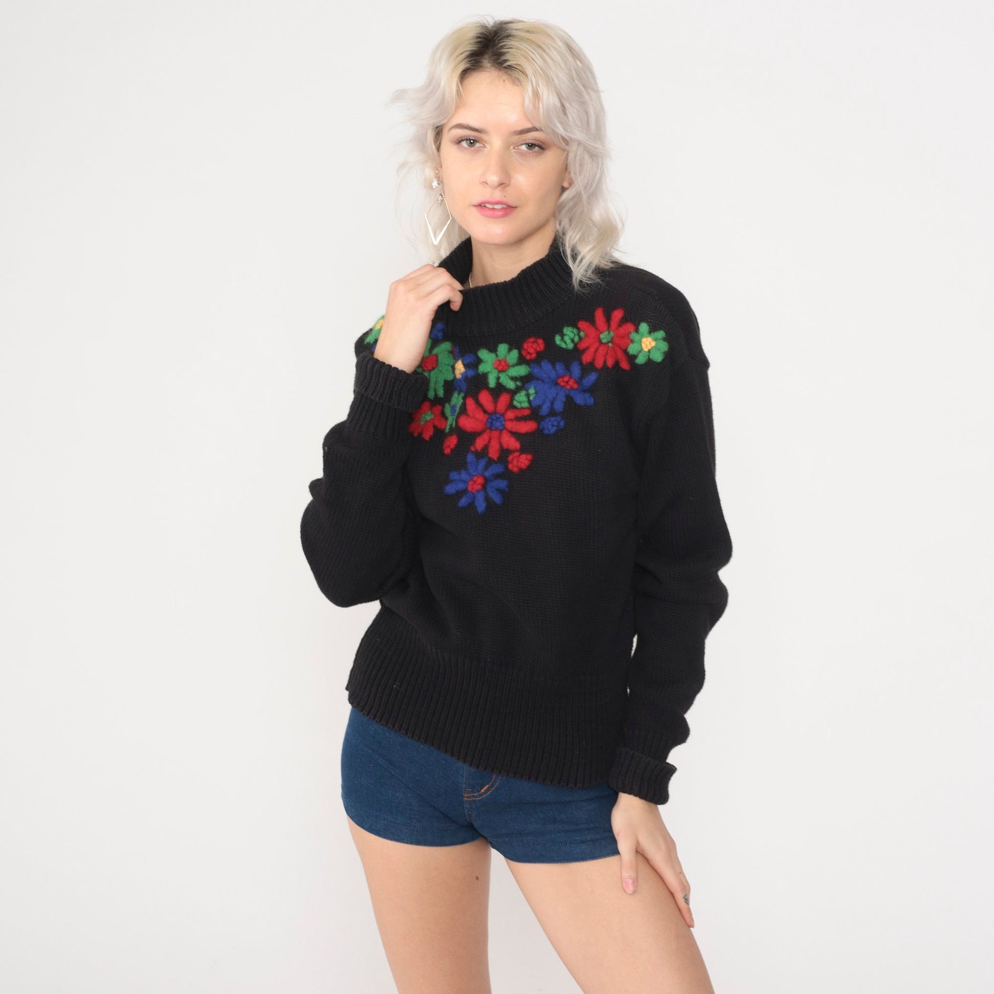 90s Esprit Floral Embroidered Black Cotton Sweater Small