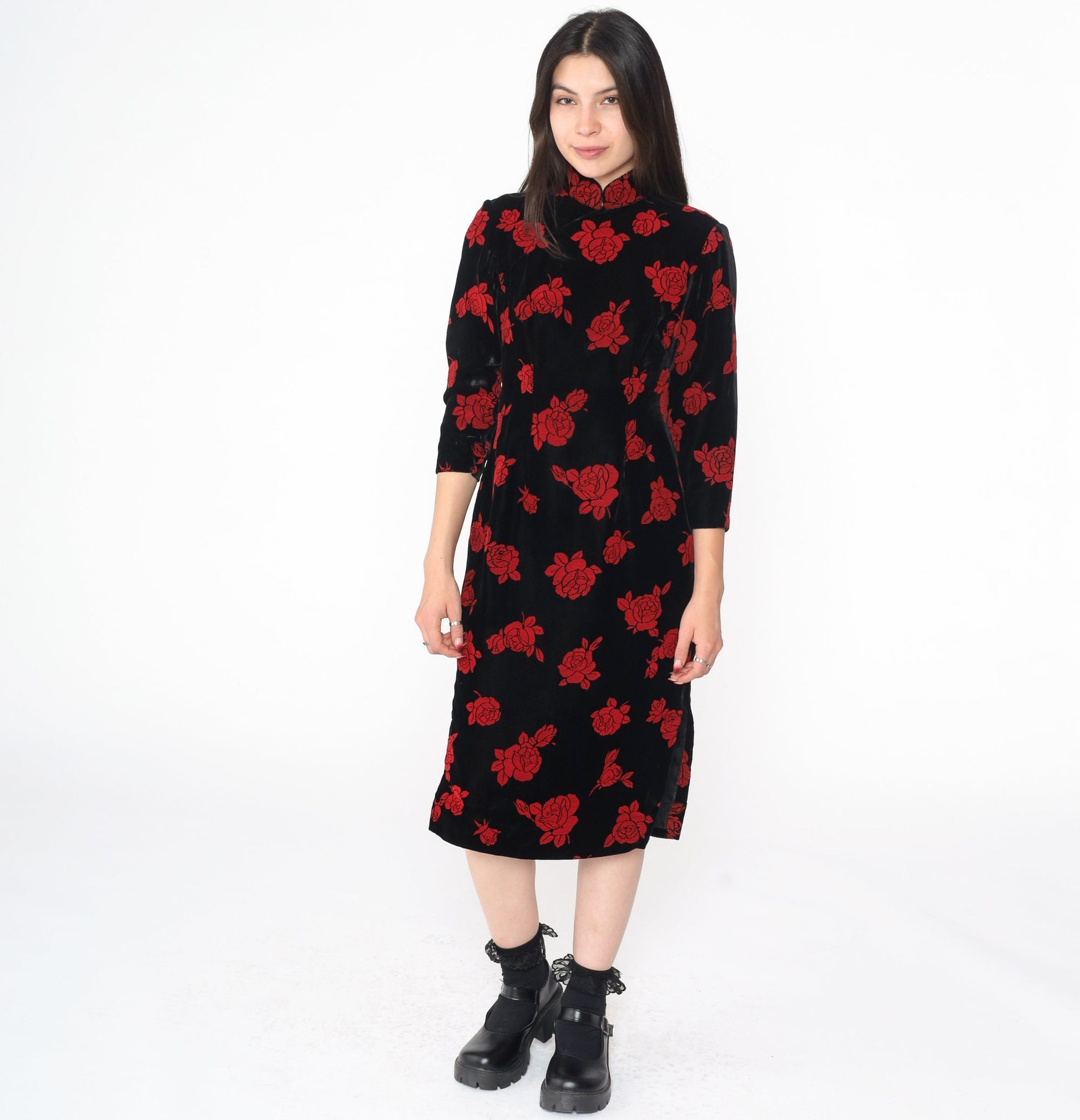 90s Black Velvet Cheongsam Dress Red Rose Floral Mandarin Collar Midi Small