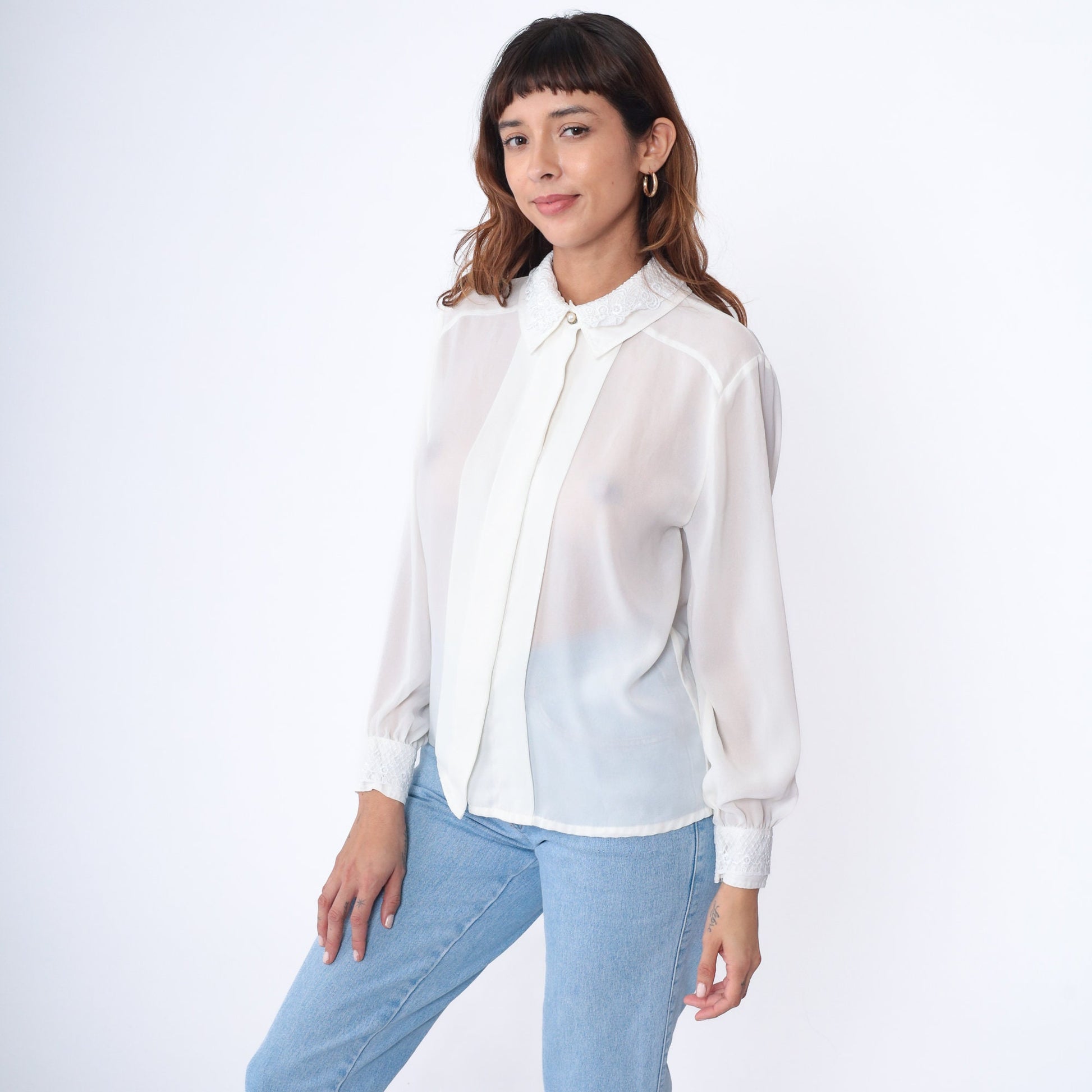 90s White Sheer Blouse Lace Collar Pearl Button Long Sleeve Medium