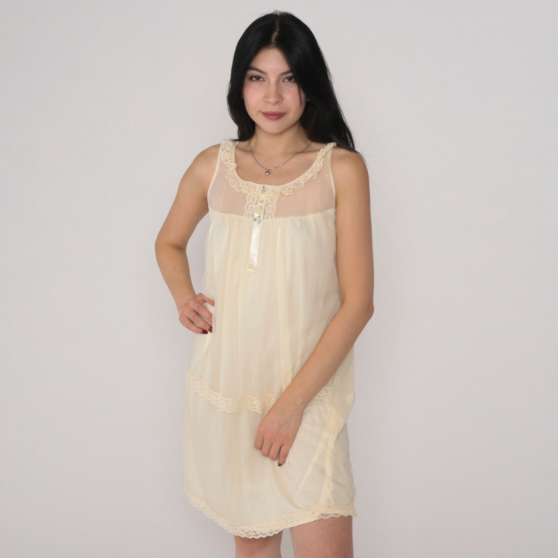 80s Pale Yellow Nylon Nightgown Lace Trim Rosette Embroidered Mini Small