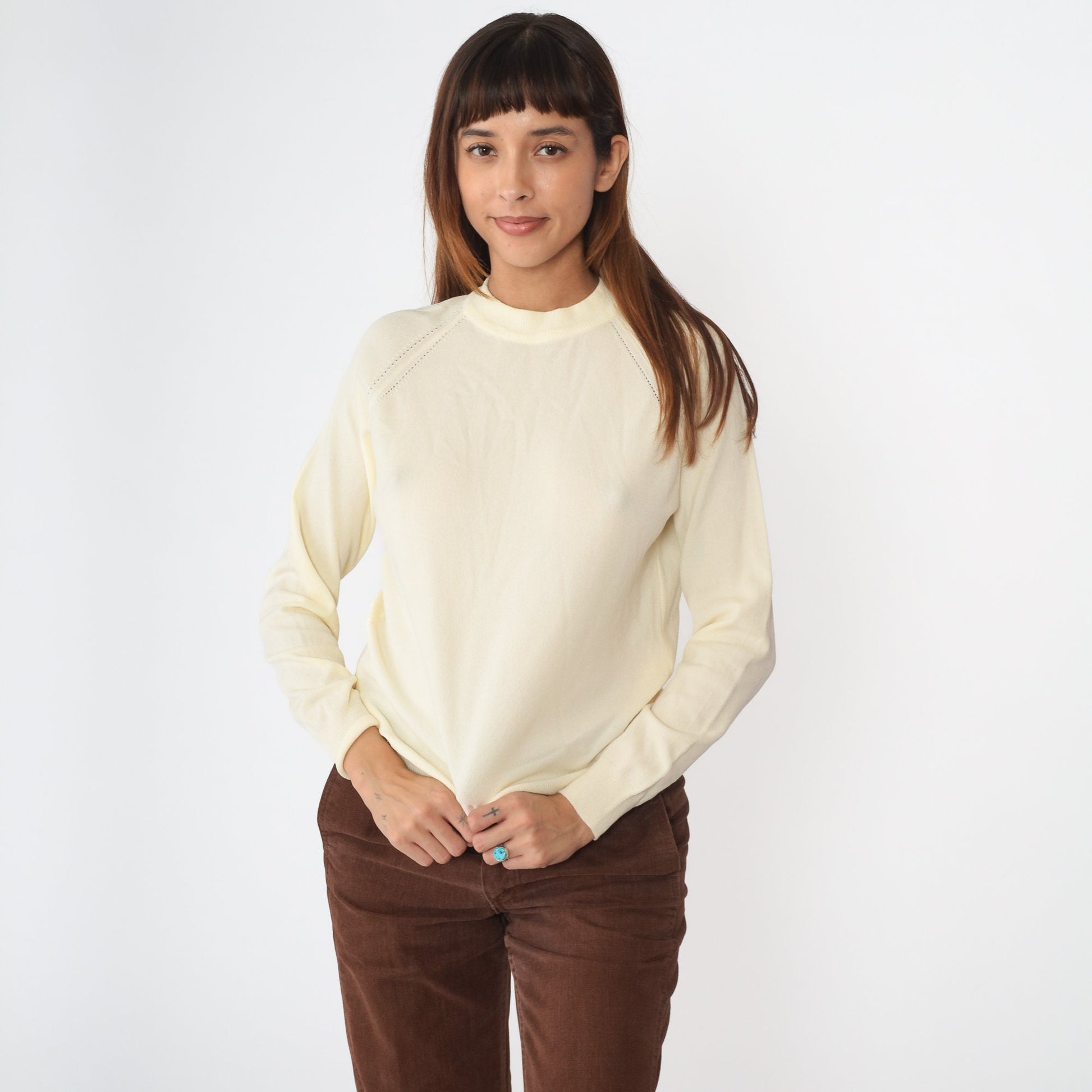 70s Cream Knit Raglan Sweater Rear Zipper Pullover Small Medium
