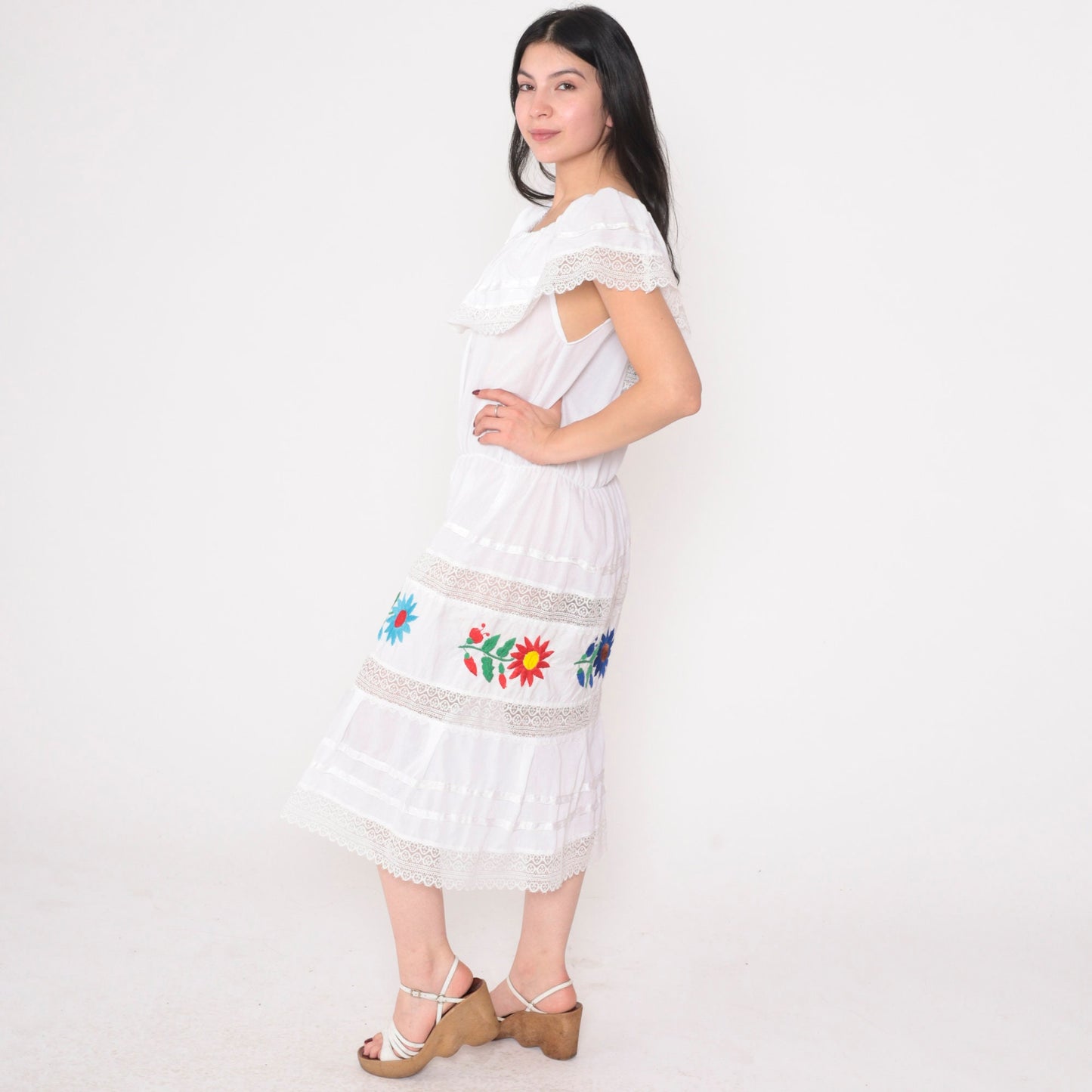 80s White Floral Embroidered Off-Shoulder Midi Dress Tiered Skirt Medium Large